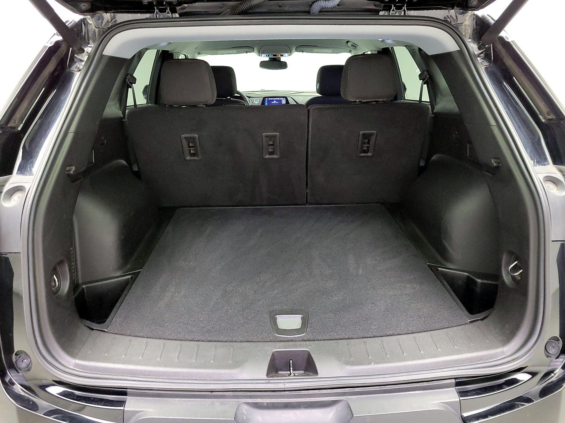 Thumbnail: 2022 Chevrolet Blazer - 20