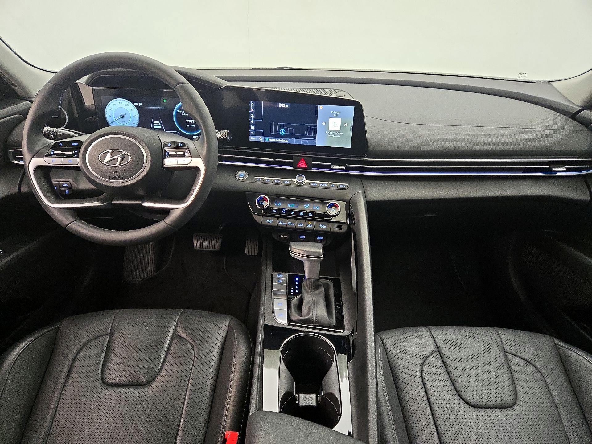 Thumbnail: 2023 Hyundai Elantra - 9