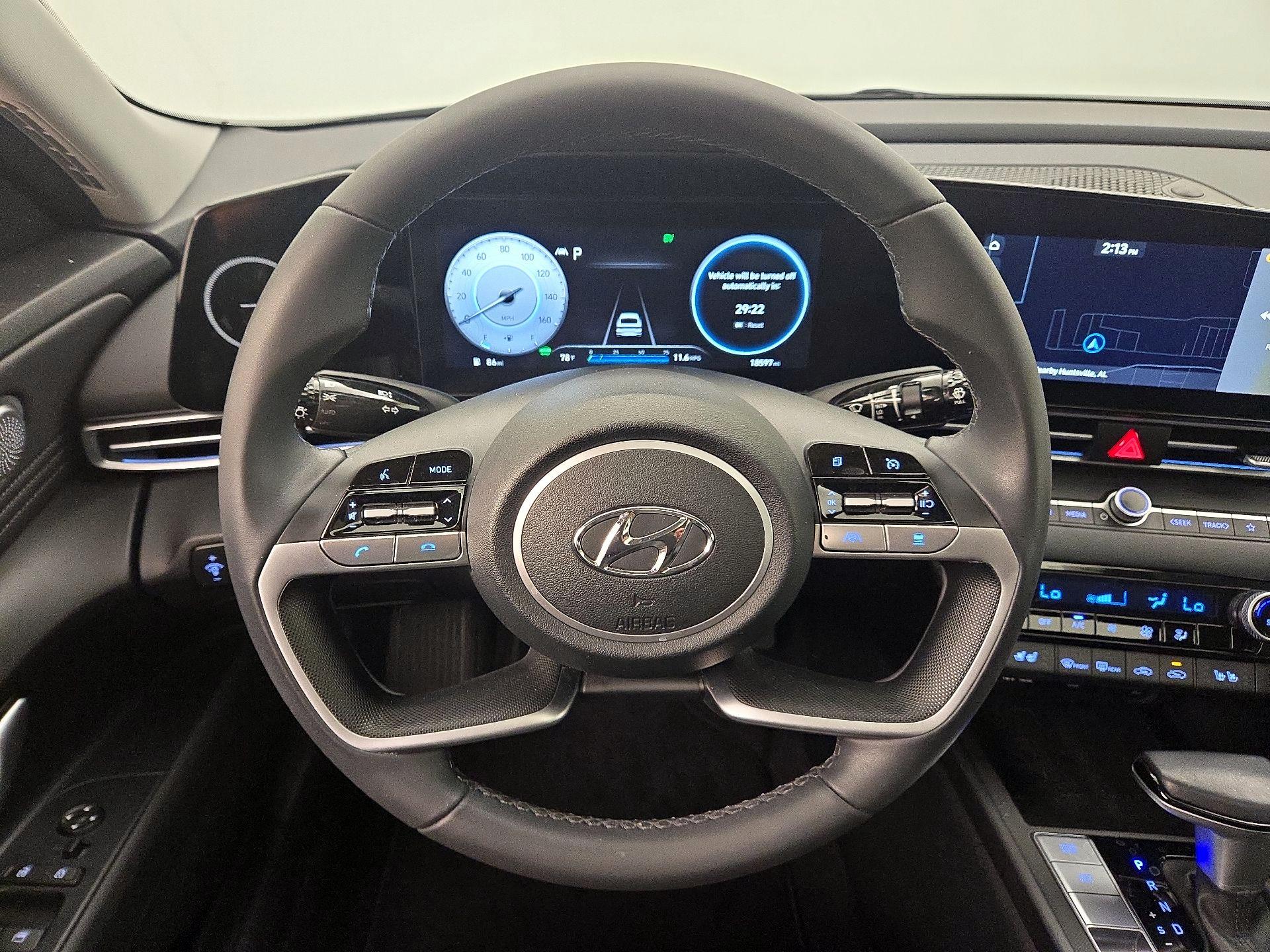 Thumbnail: 2023 Hyundai Elantra - 10