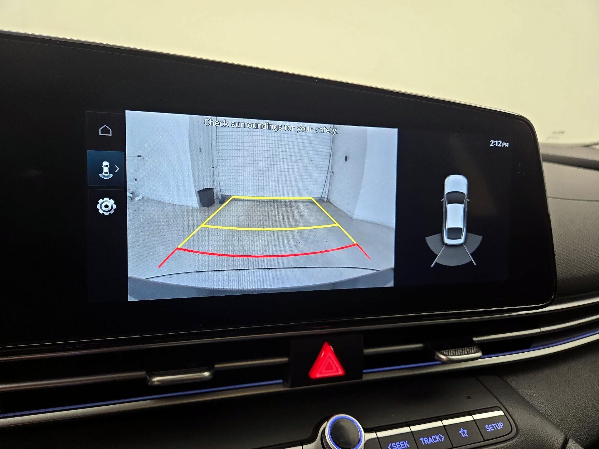 Thumbnail: 2023 Hyundai Elantra - 15