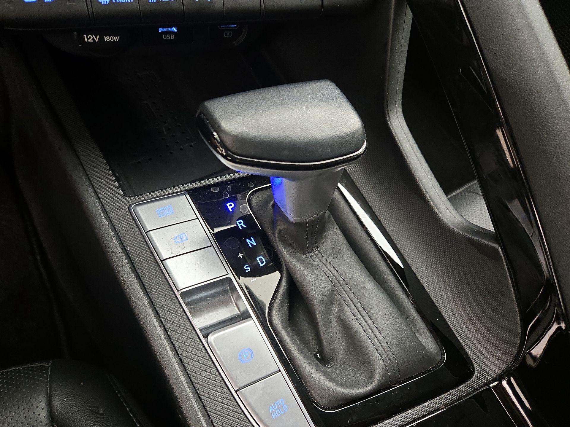 Thumbnail: 2023 Hyundai Elantra - 18