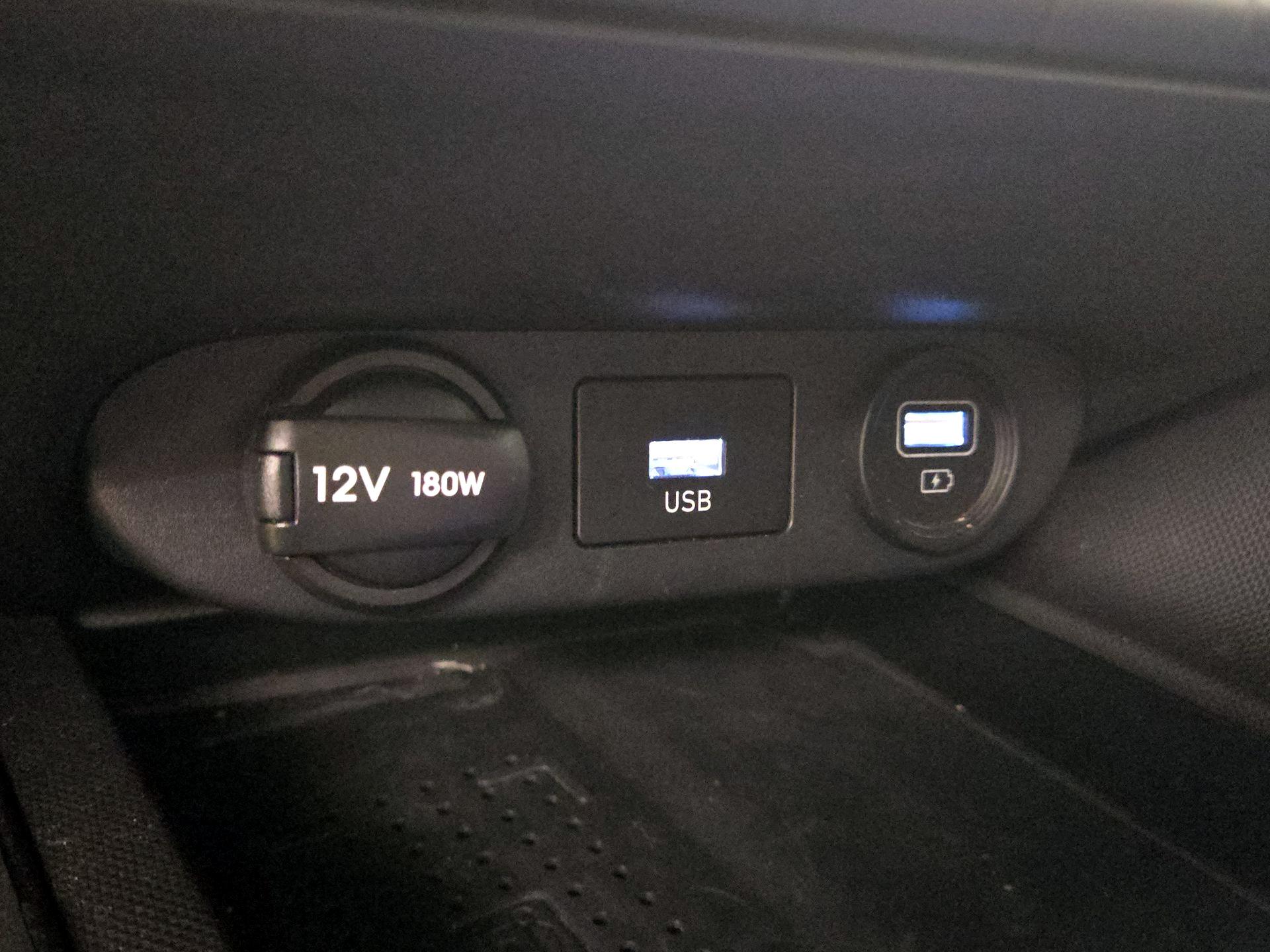 Thumbnail: 2023 Hyundai Elantra - 19