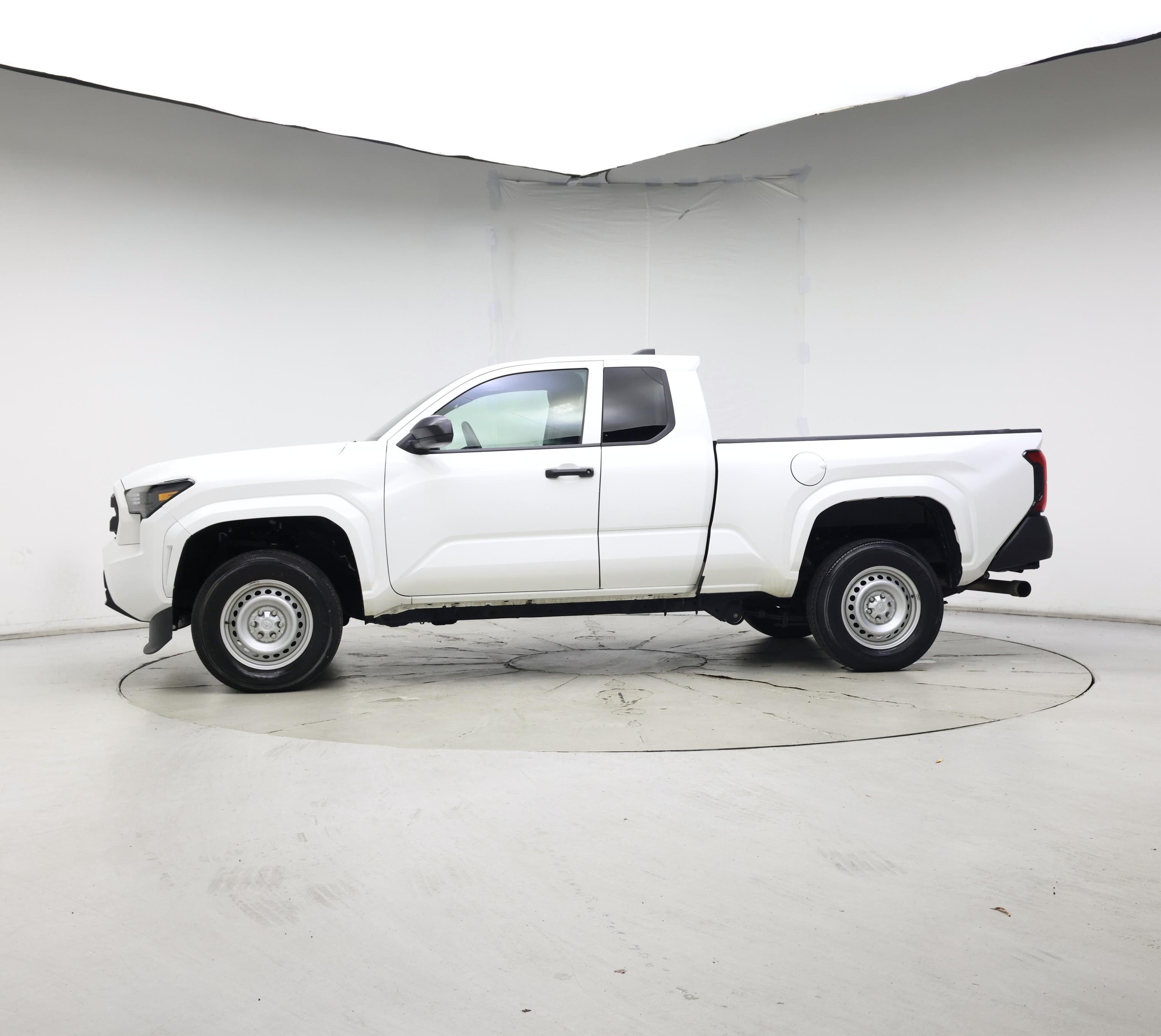 Thumbnail: 2024 Toyota Tacoma - 3