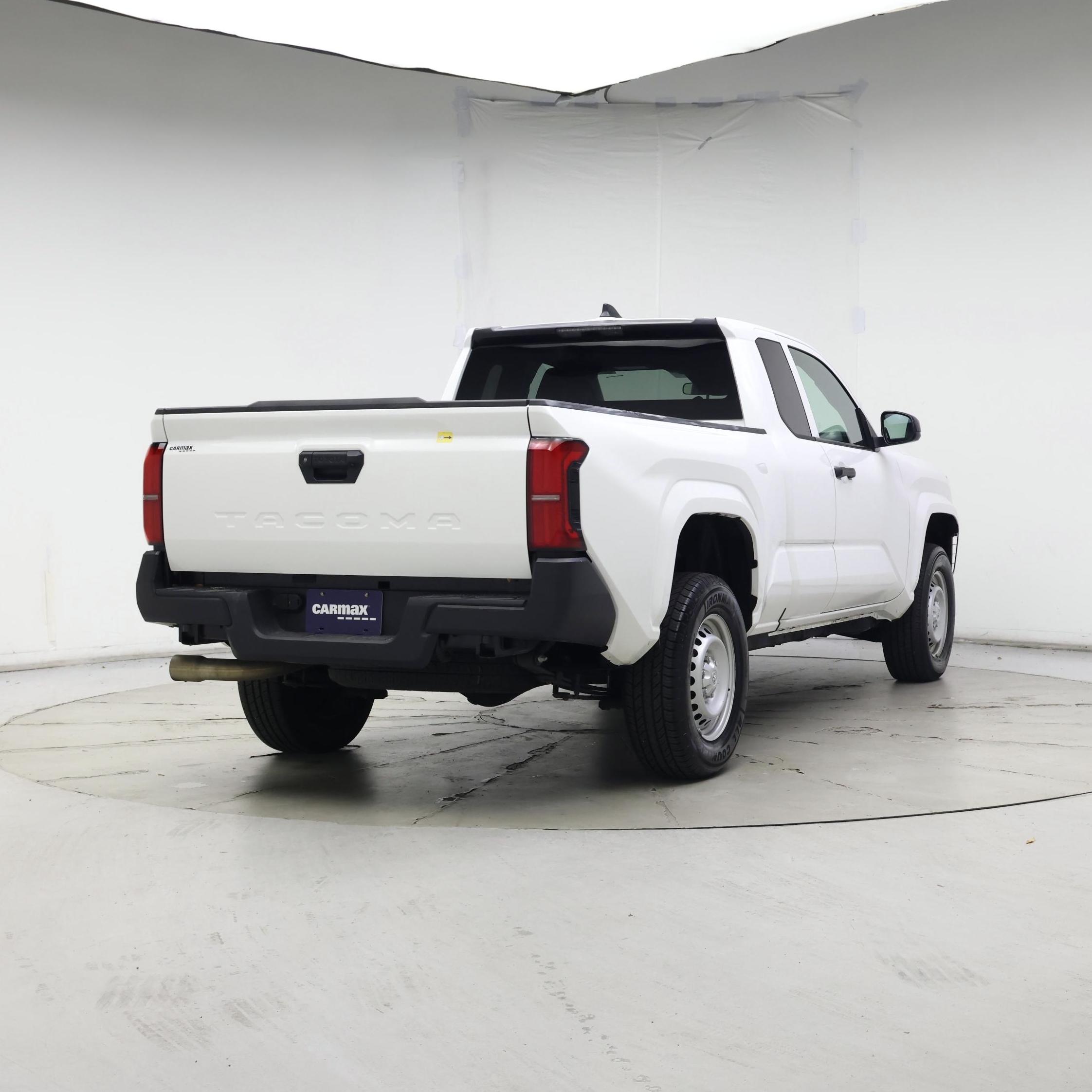 Thumbnail: 2024 Toyota Tacoma - 8