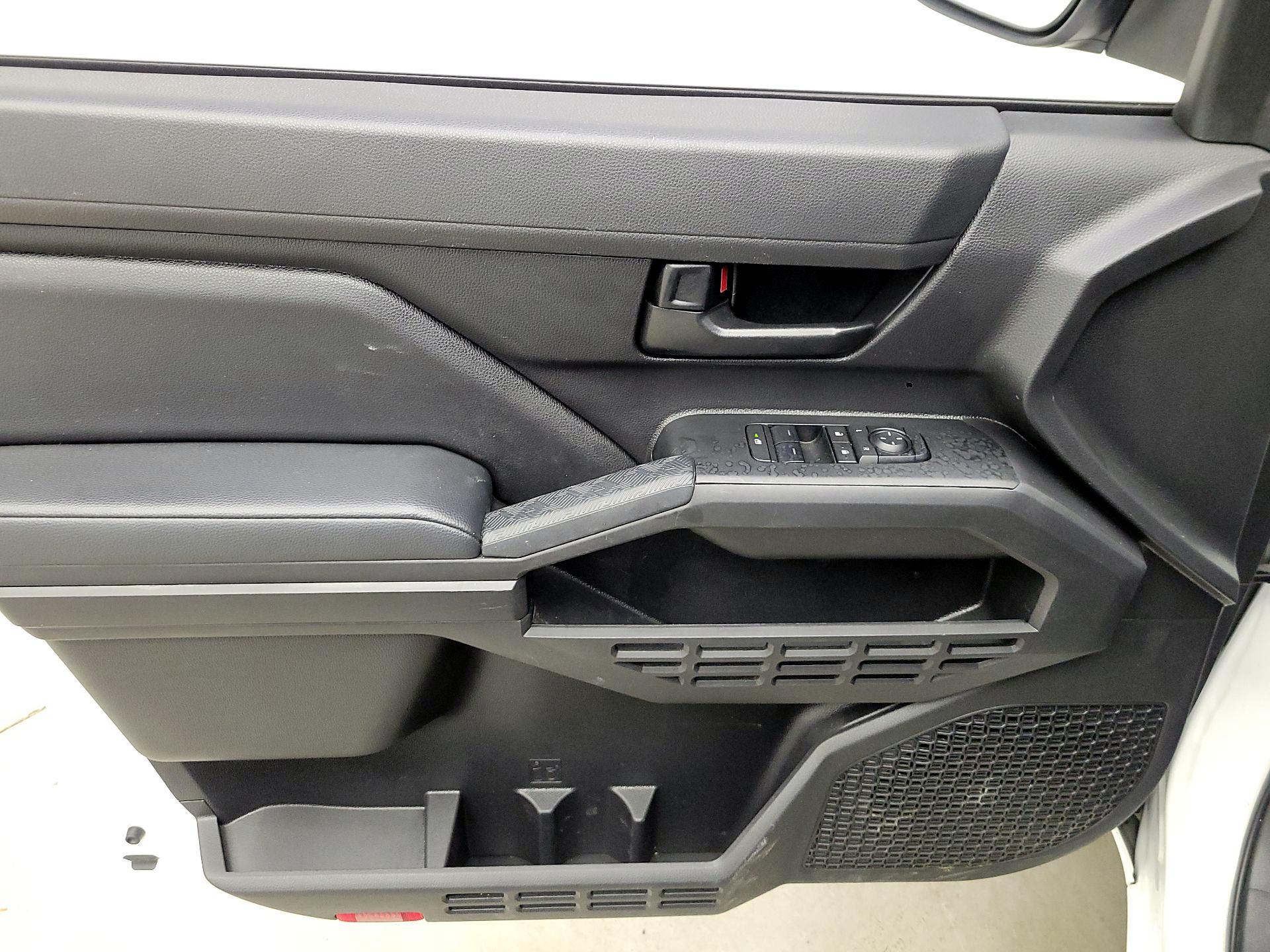 Thumbnail: 2024 Toyota Tacoma - 12