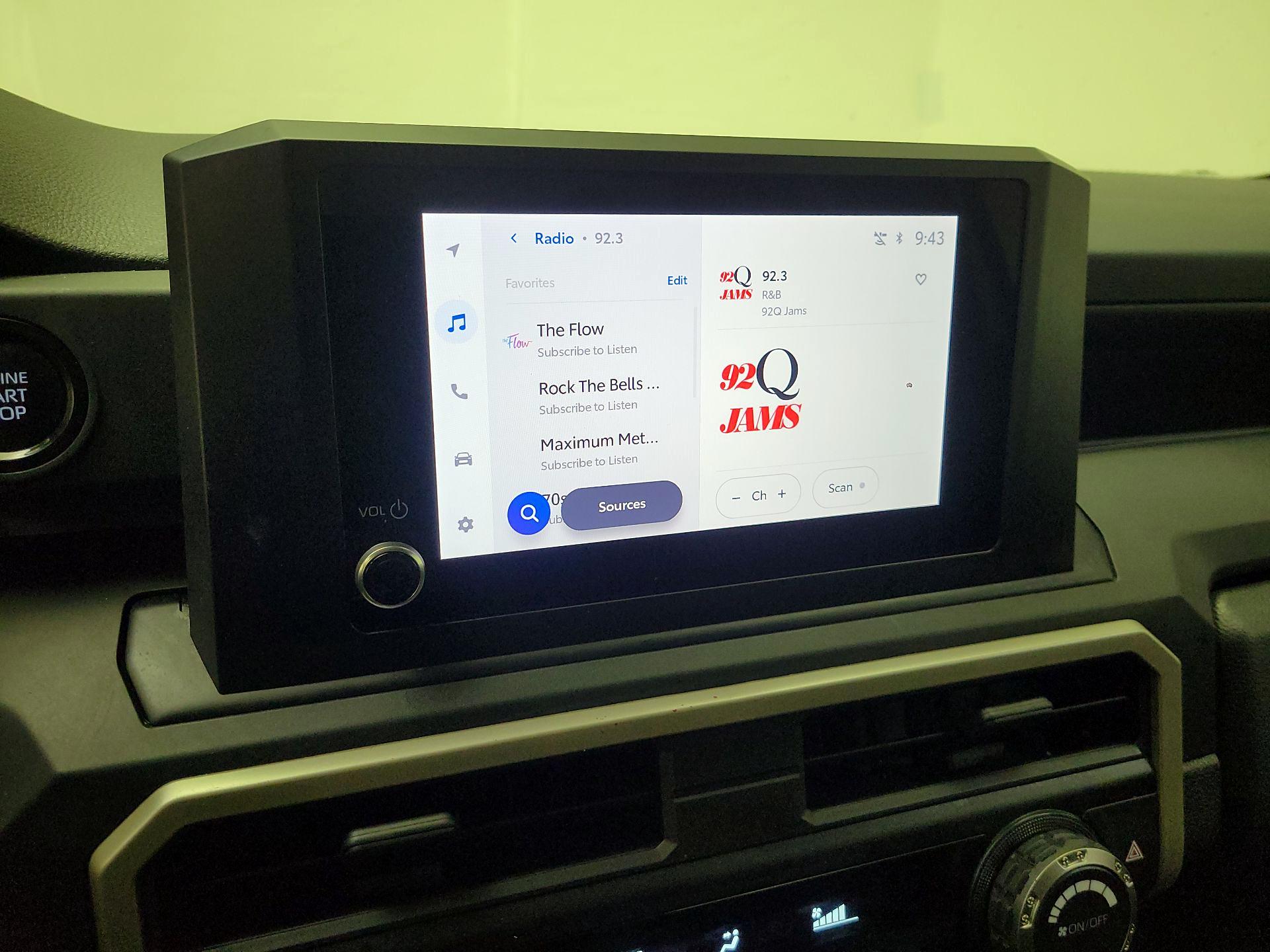 Thumbnail: 2024 Toyota Tacoma - 15