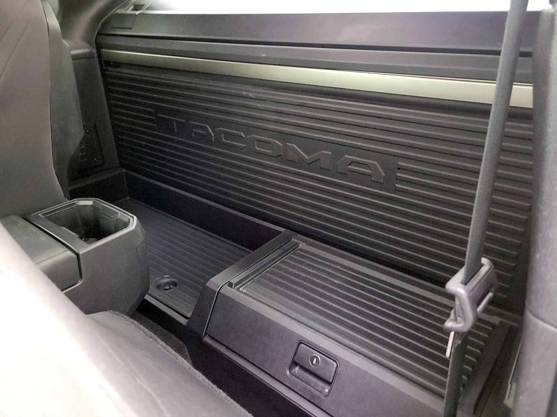 Thumbnail: 2024 Toyota Tacoma - 19