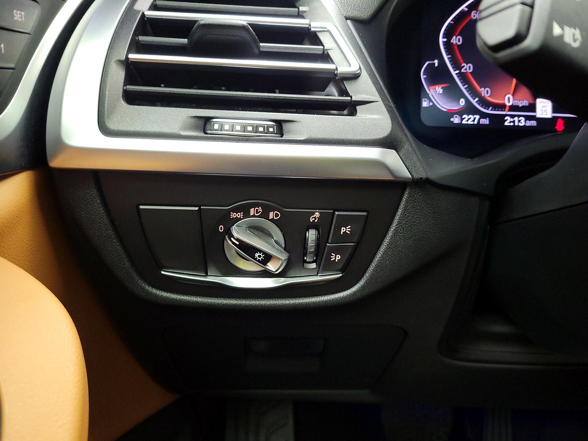 Thumbnail: 2023 BMW X3 - 13