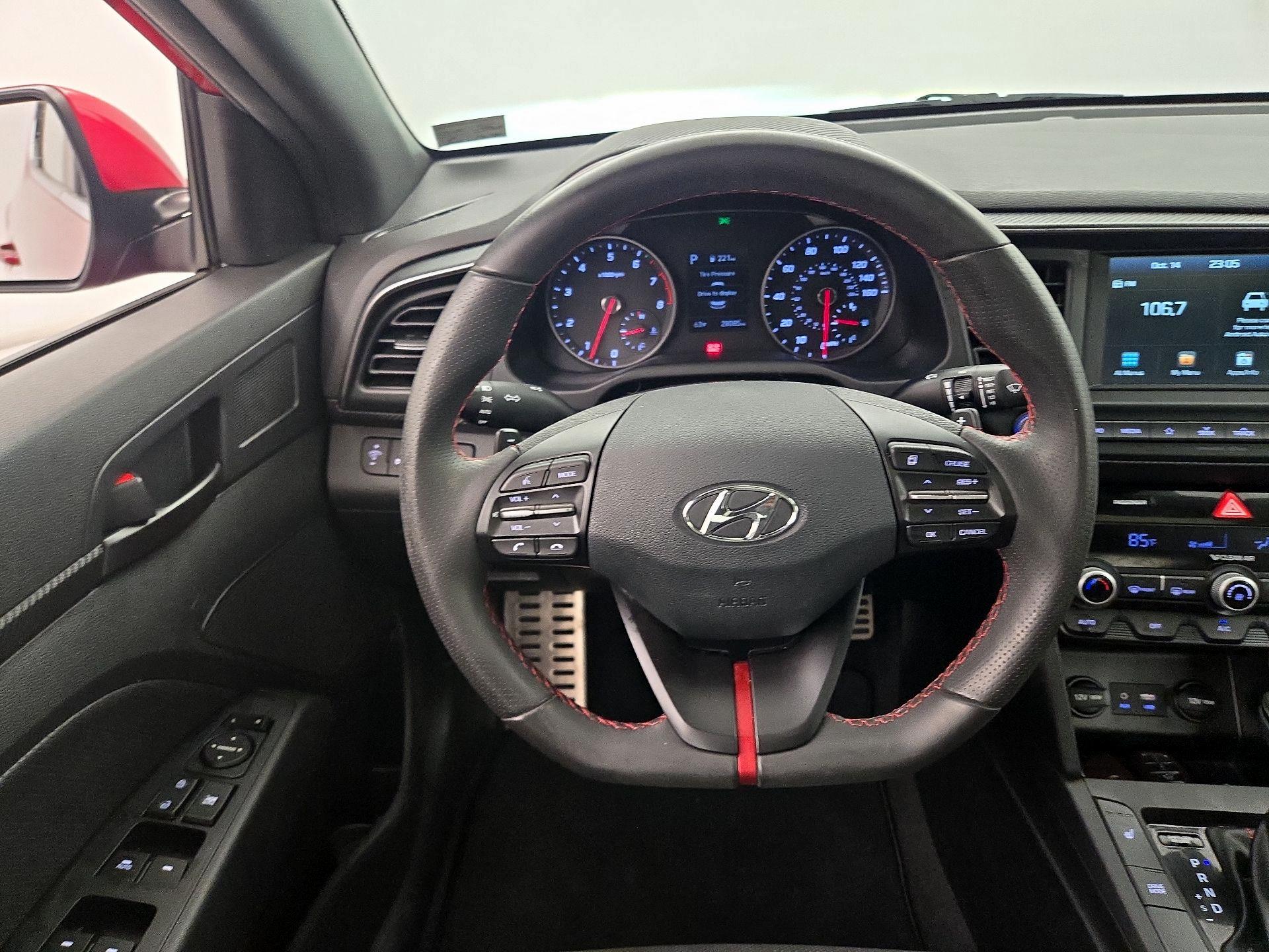 Thumbnail: 2020 Hyundai Elantra - 10