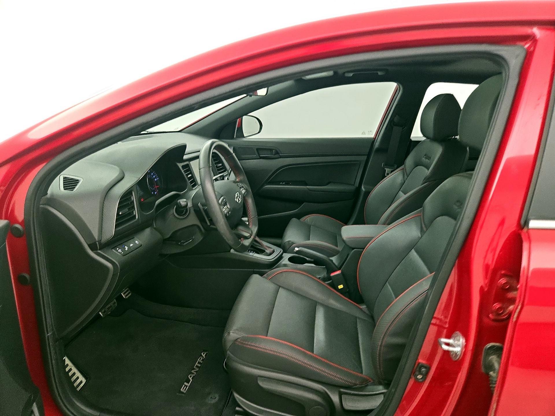 Thumbnail: 2020 Hyundai Elantra - 11