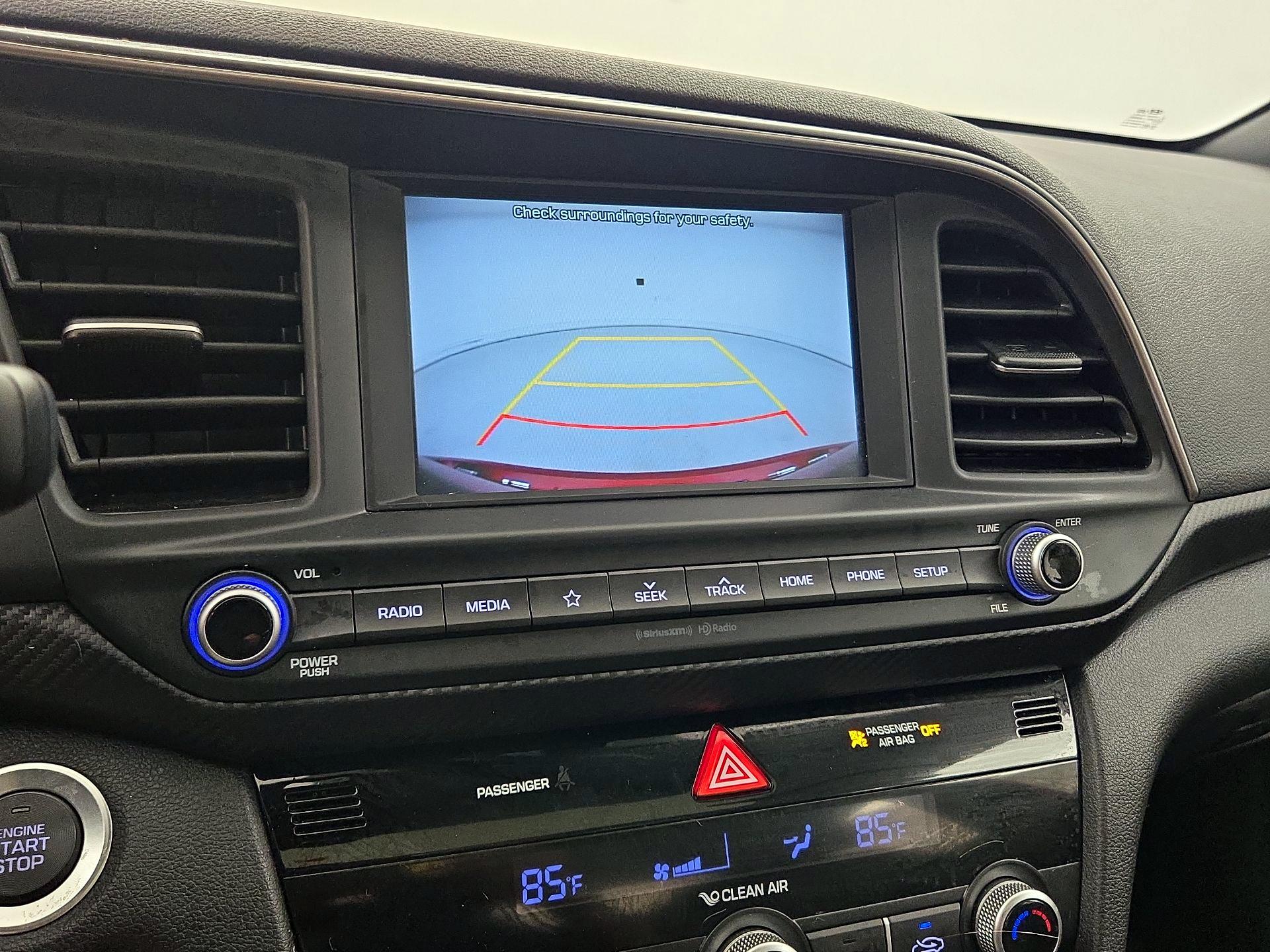 Thumbnail: 2020 Hyundai Elantra - 14