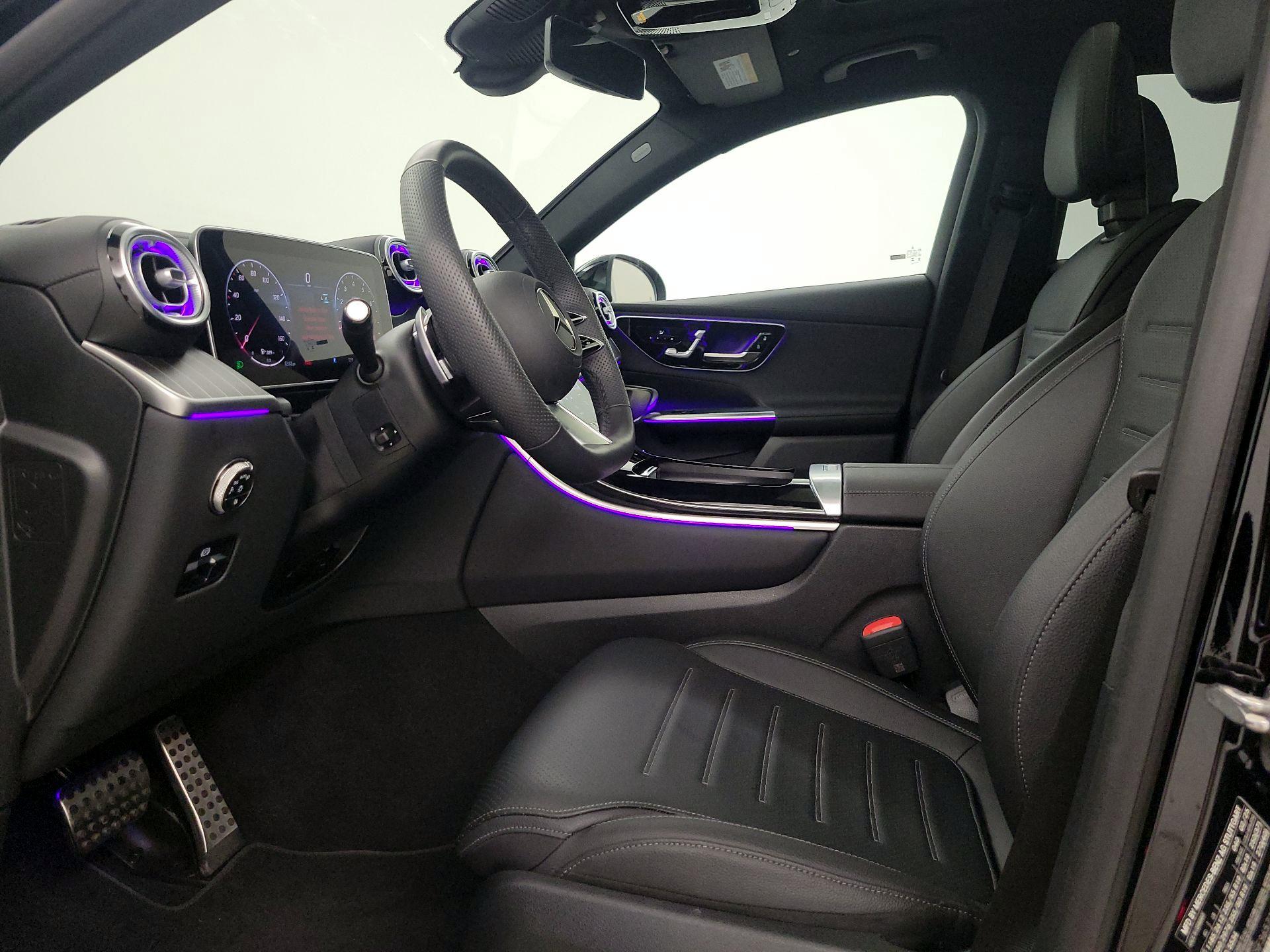 Thumbnail: 2025 Mercedes-Benz GLC - 11