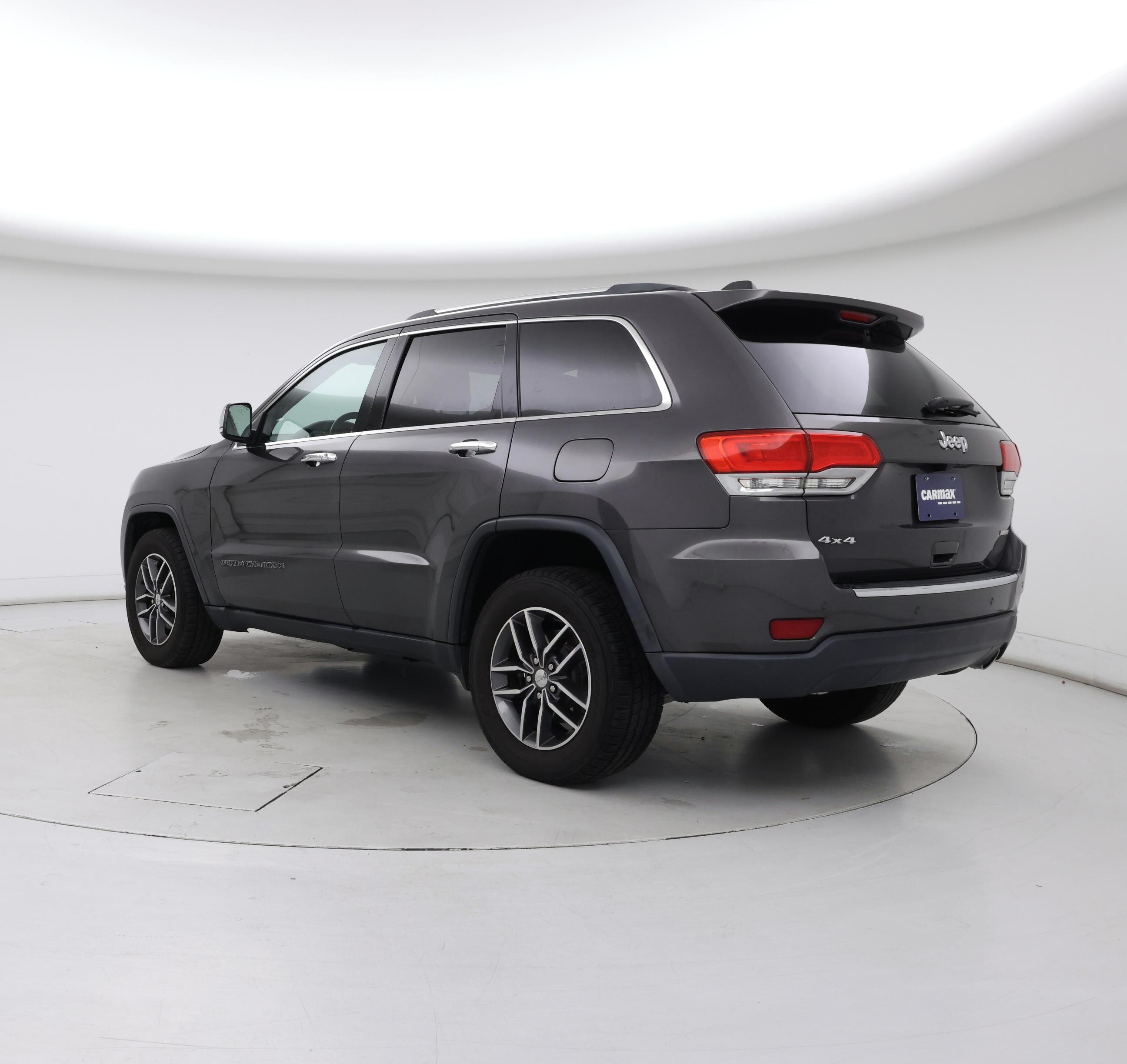 Thumbnail: 2018 Jeep Grand Cherokee - 2