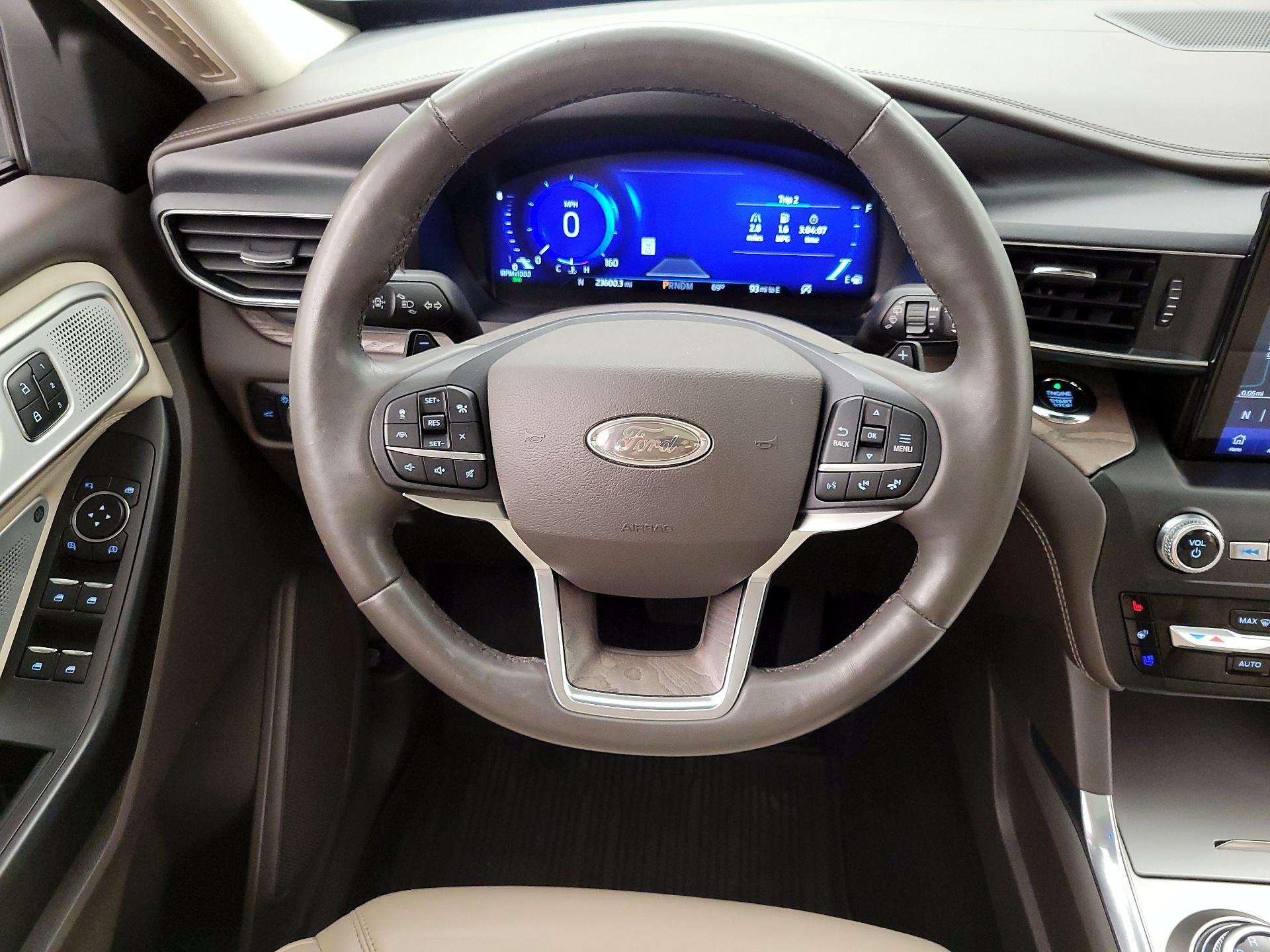 Thumbnail: 2020 Ford Explorer - 10