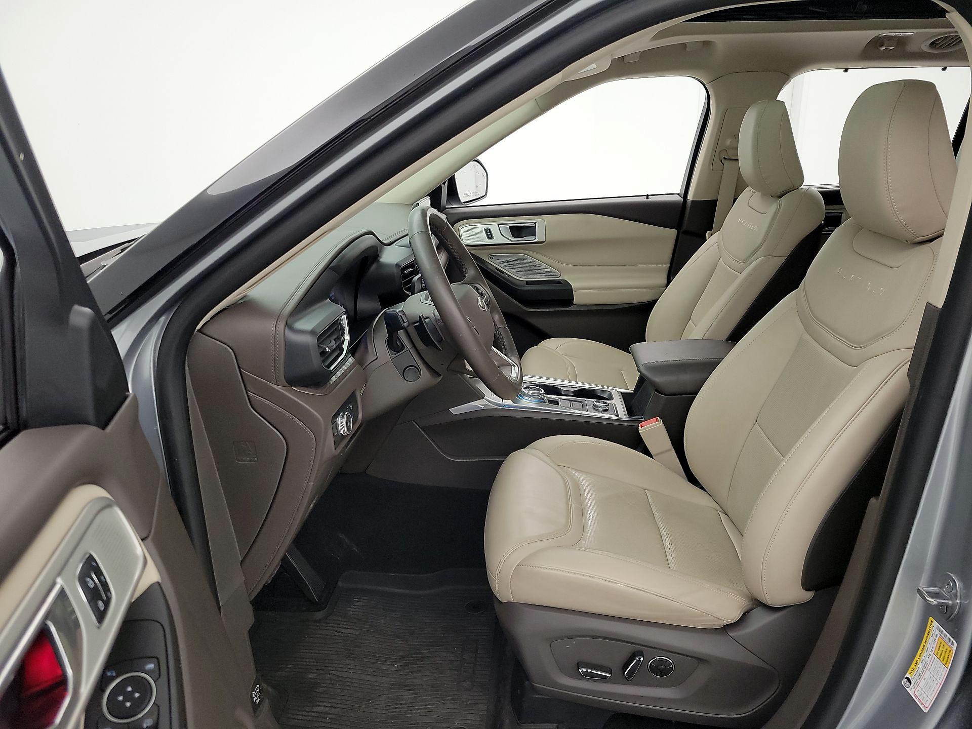 Thumbnail: 2020 Ford Explorer - 11