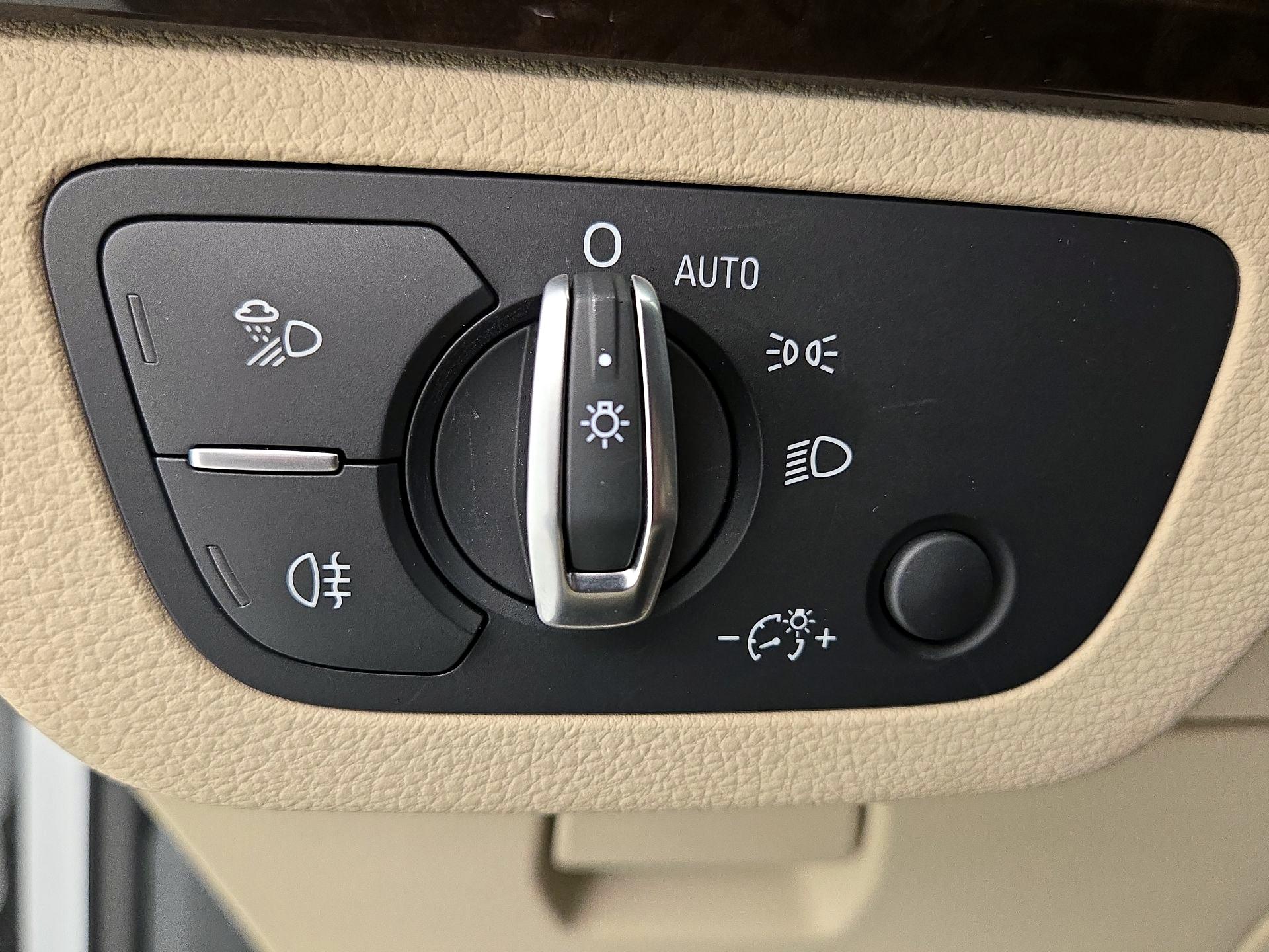 Thumbnail: 2019 Audi Q5 - 13