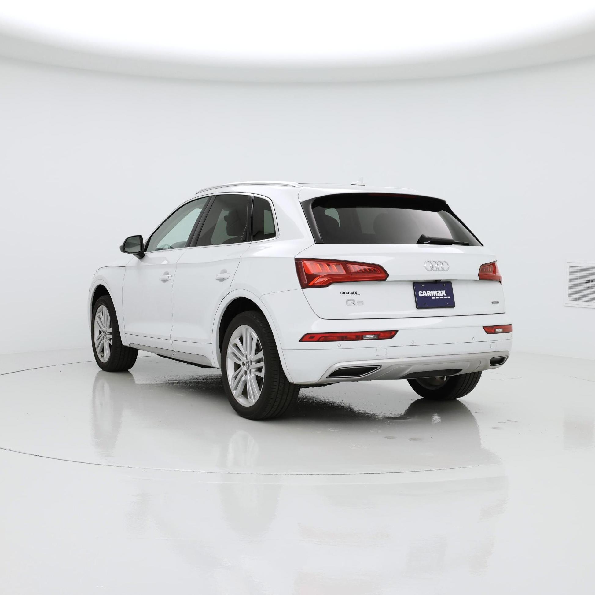 Thumbnail: 2019 Audi Q5 - 2