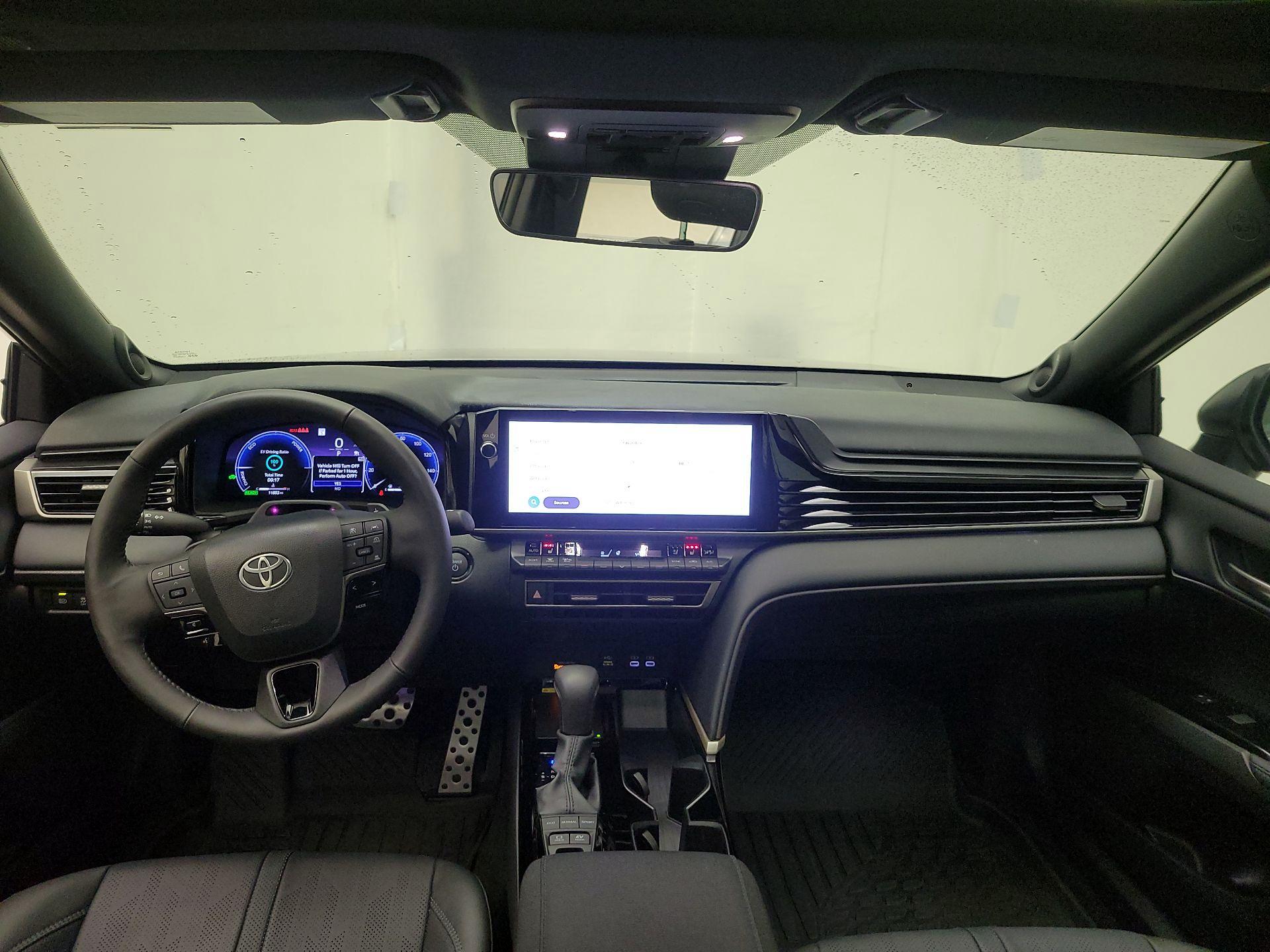 Thumbnail: 2025 Toyota Camry - 9