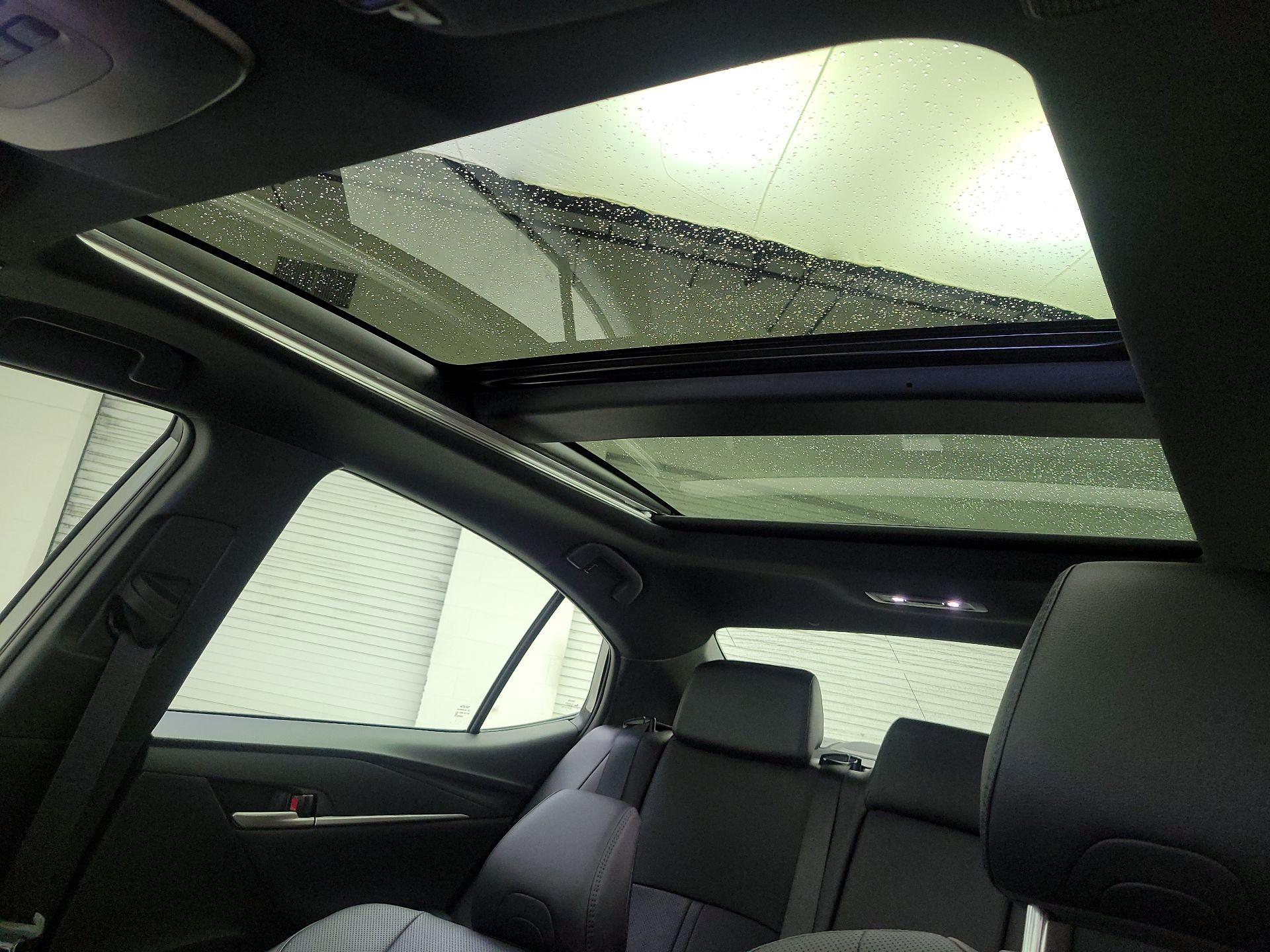 Thumbnail: 2025 Toyota Camry - 19