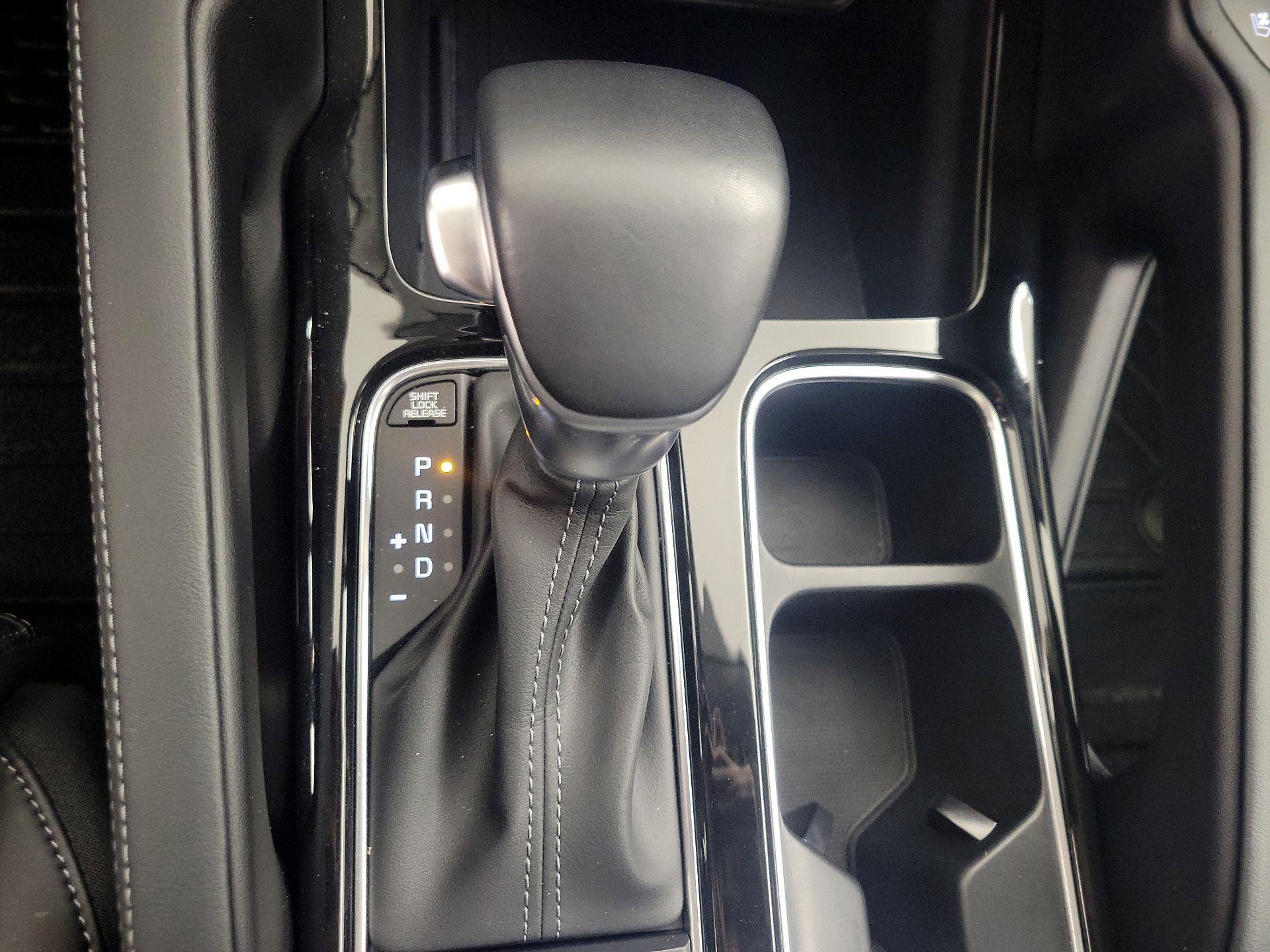 Thumbnail: 2024 Kia Telluride - 18