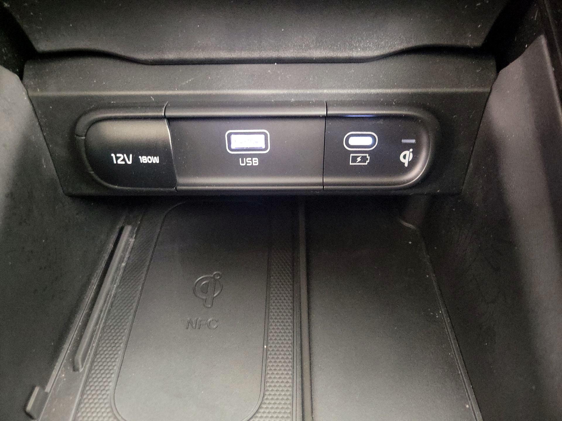 Thumbnail: 2024 Kia Telluride - 19