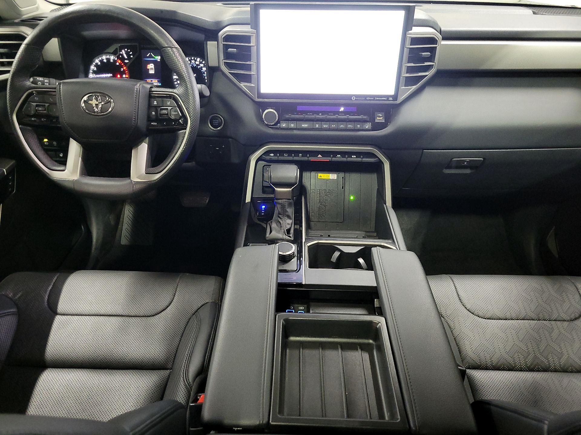 Thumbnail: 2022 Toyota Tundra - 9