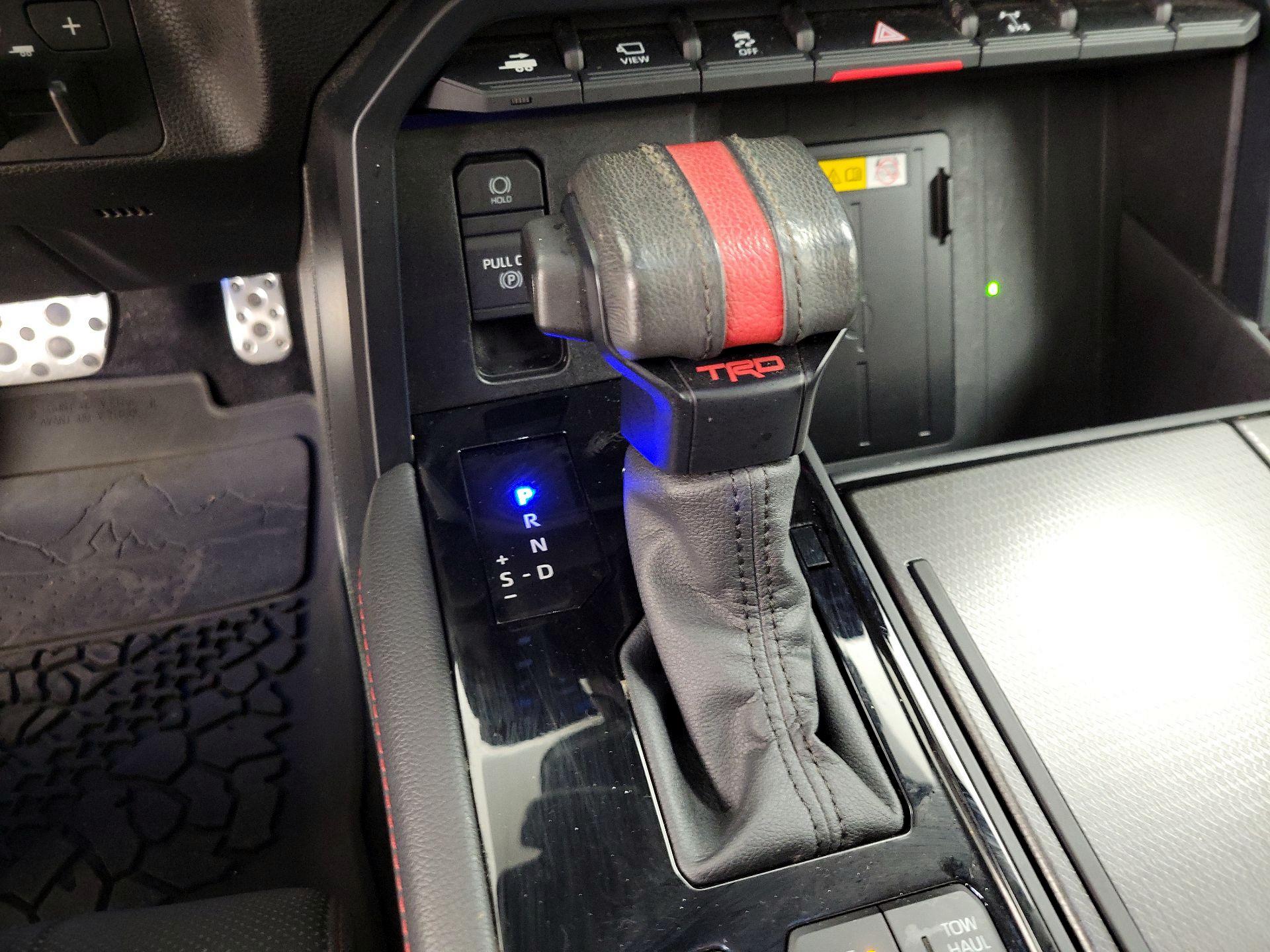 Thumbnail: 2024 Toyota Sequoia - 17