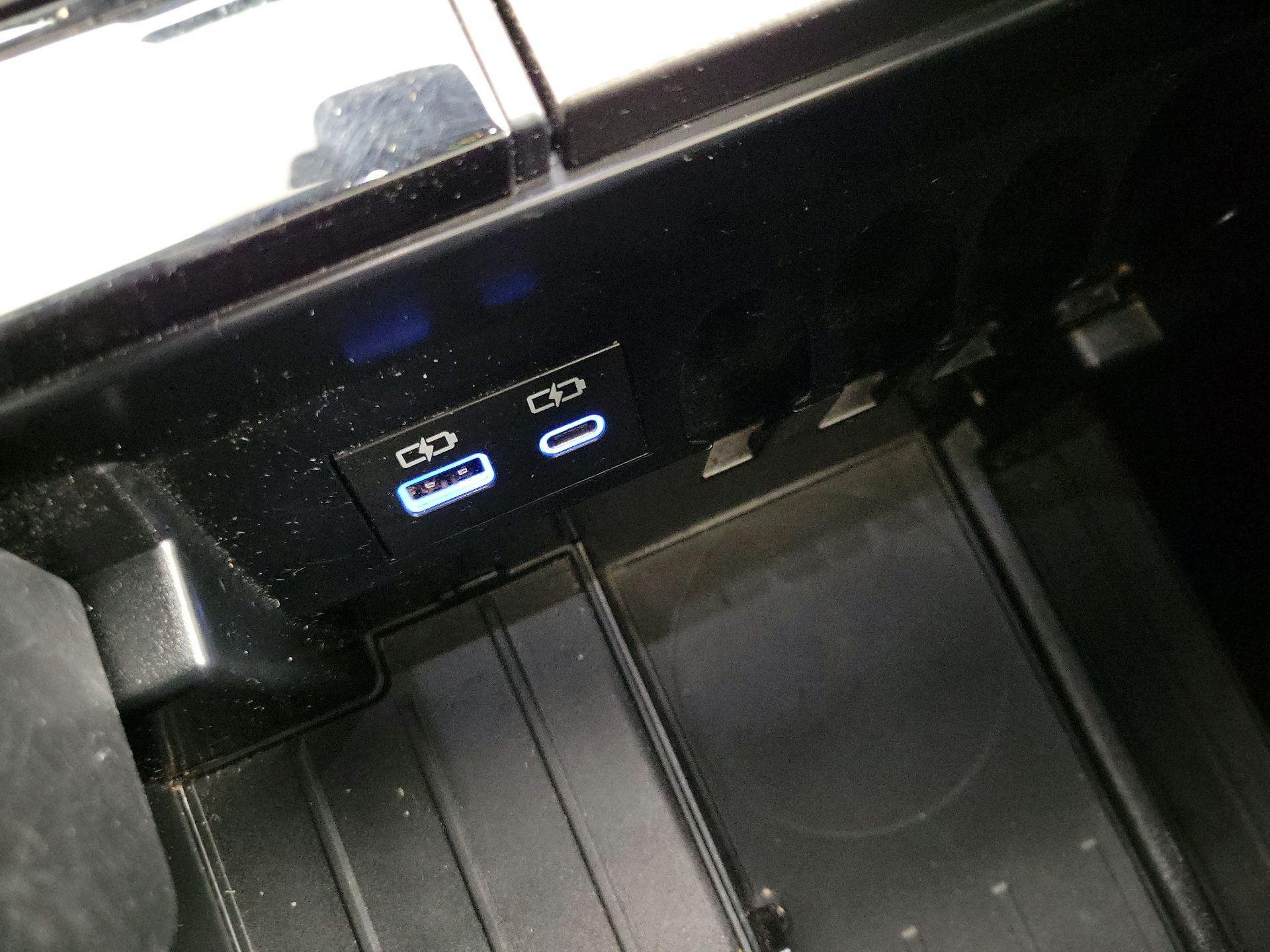 Thumbnail: 2024 Toyota Sequoia - 18