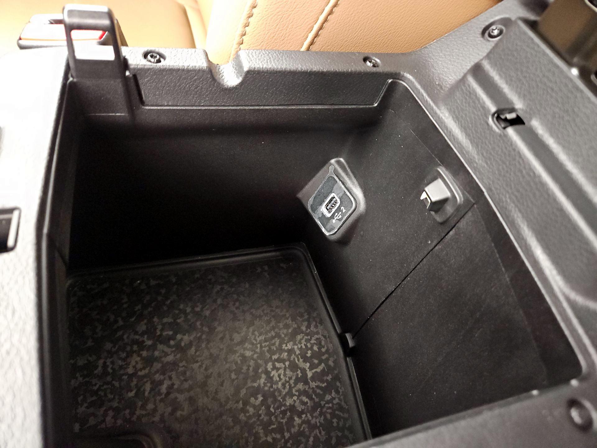 Thumbnail: 2022 Jeep Wrangler - 19