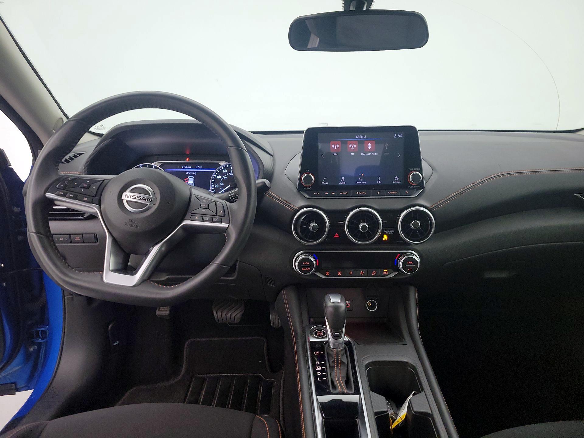 Thumbnail: 2020 Nissan Sentra - 9