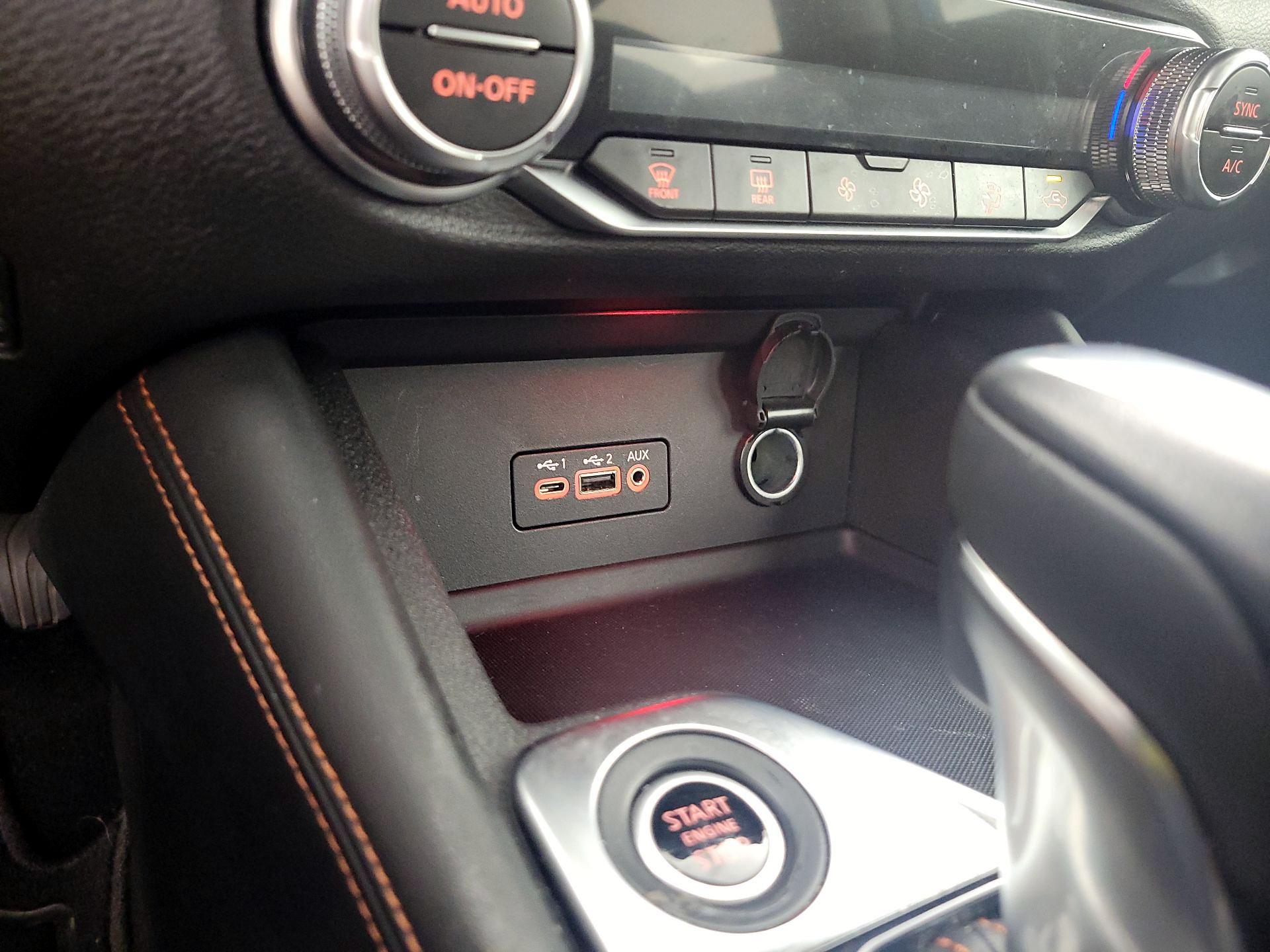 Thumbnail: 2020 Nissan Sentra - 18