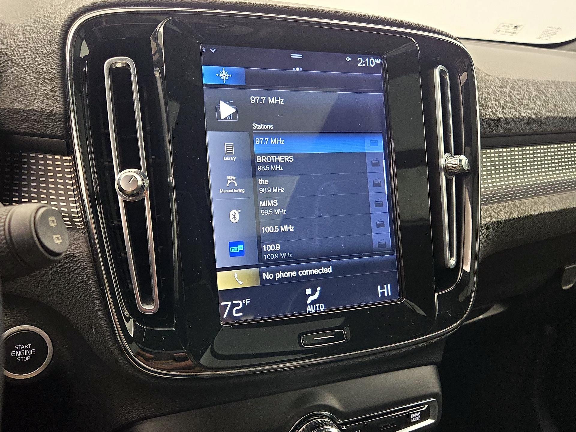 Thumbnail: 2020 Volvo XC40 - 16