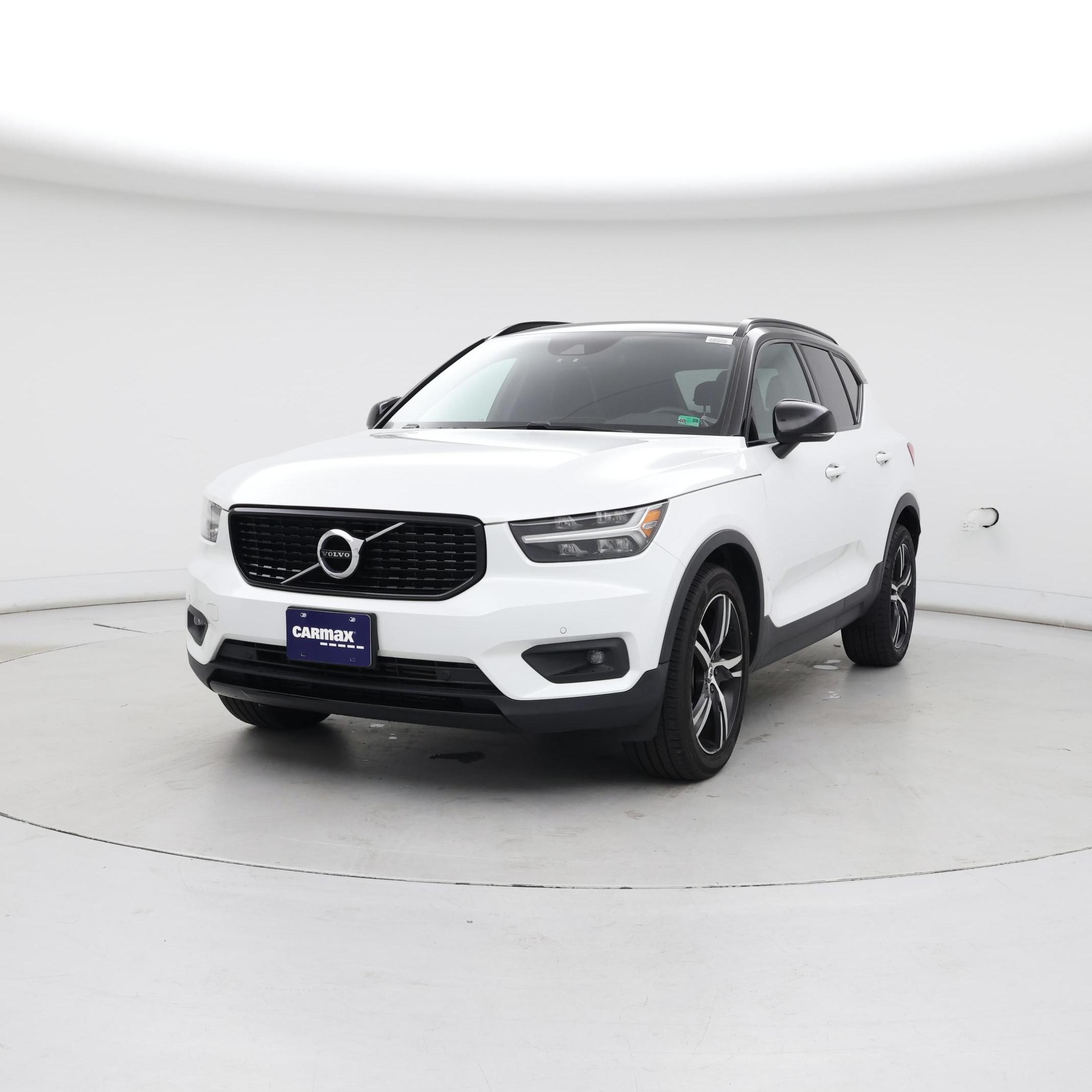 Thumbnail: 2020 Volvo XC40 - 4
