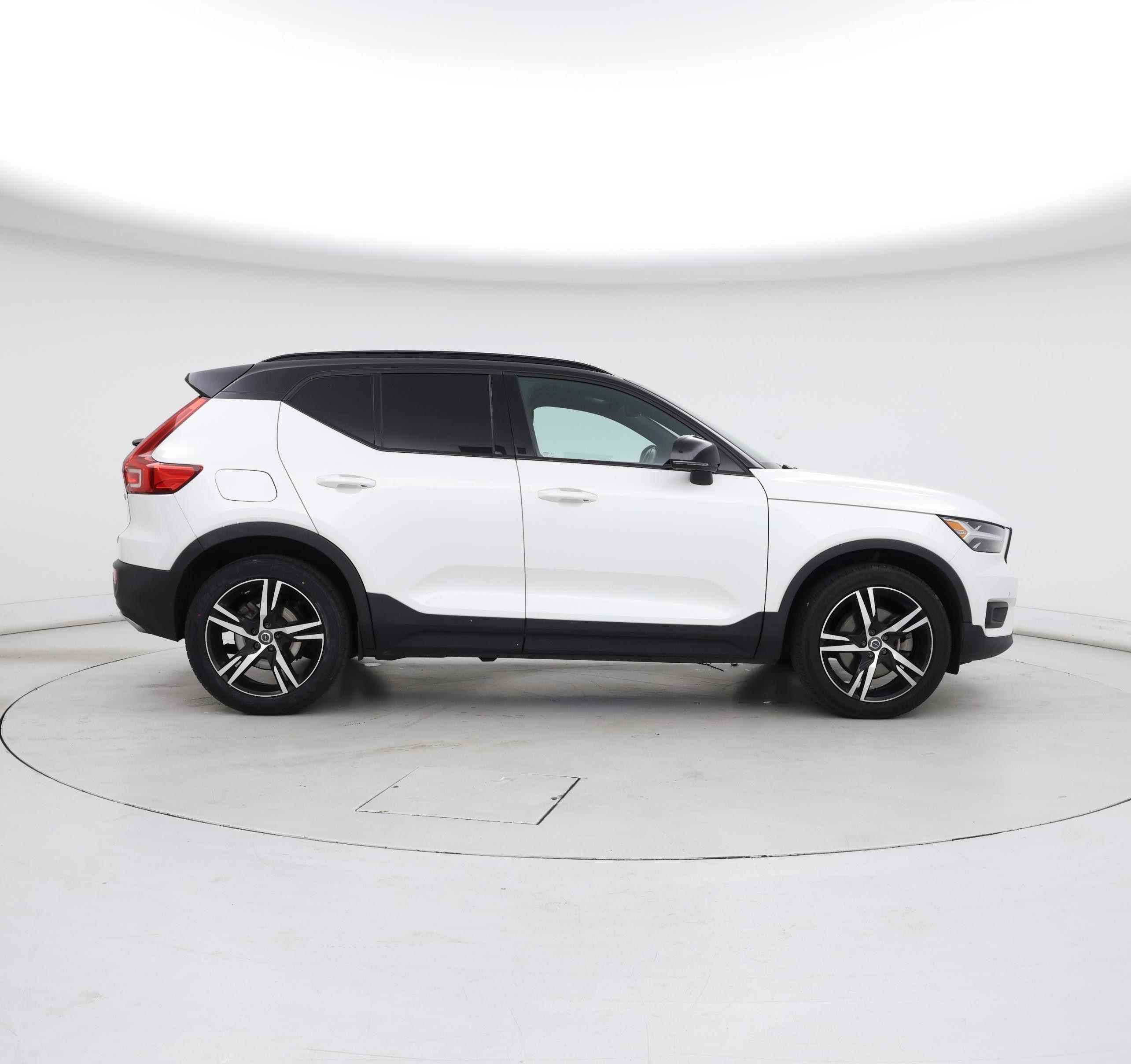 Thumbnail: 2020 Volvo XC40 - 7