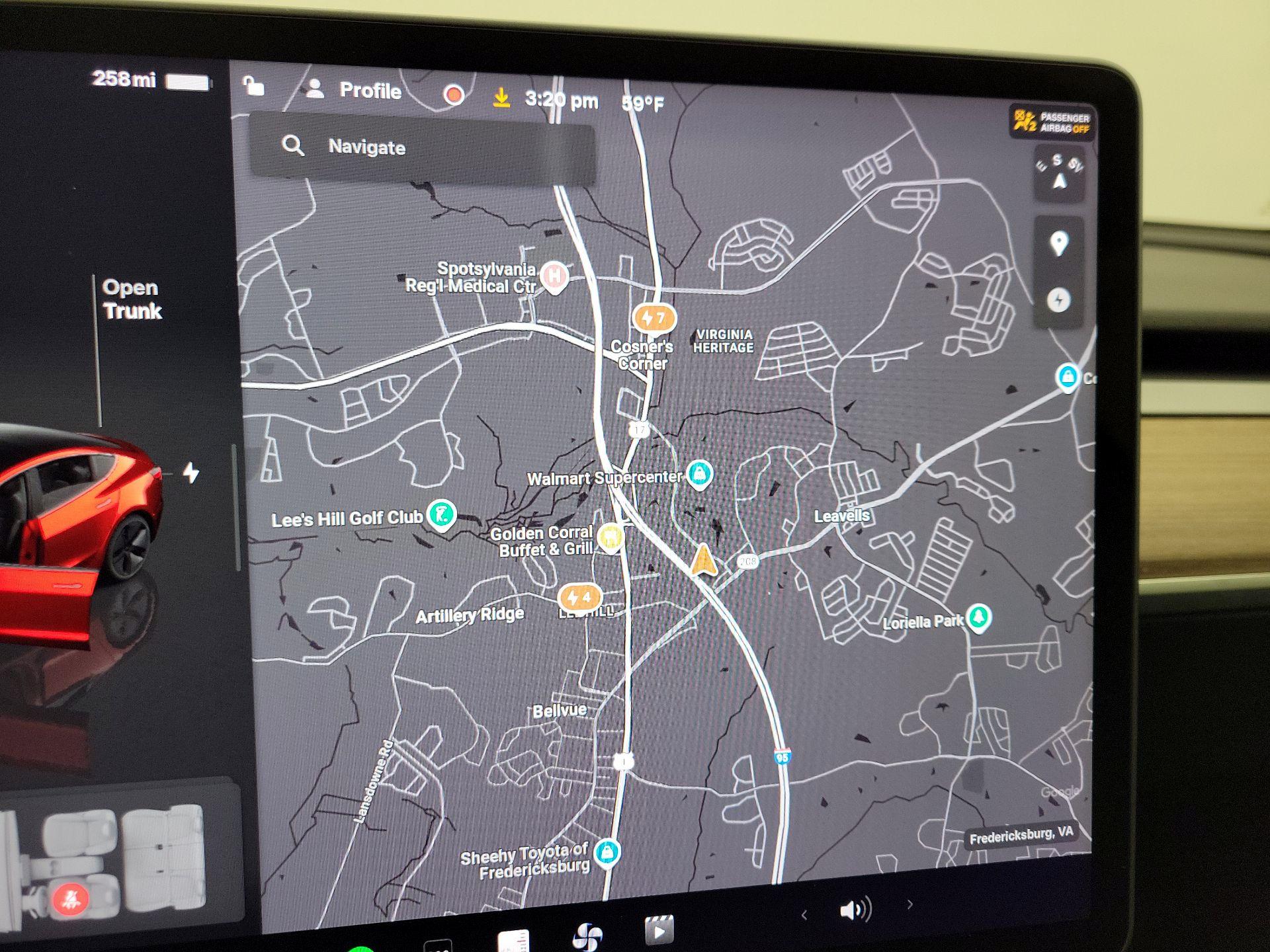 Thumbnail: 2022 Tesla Model 3 - 14