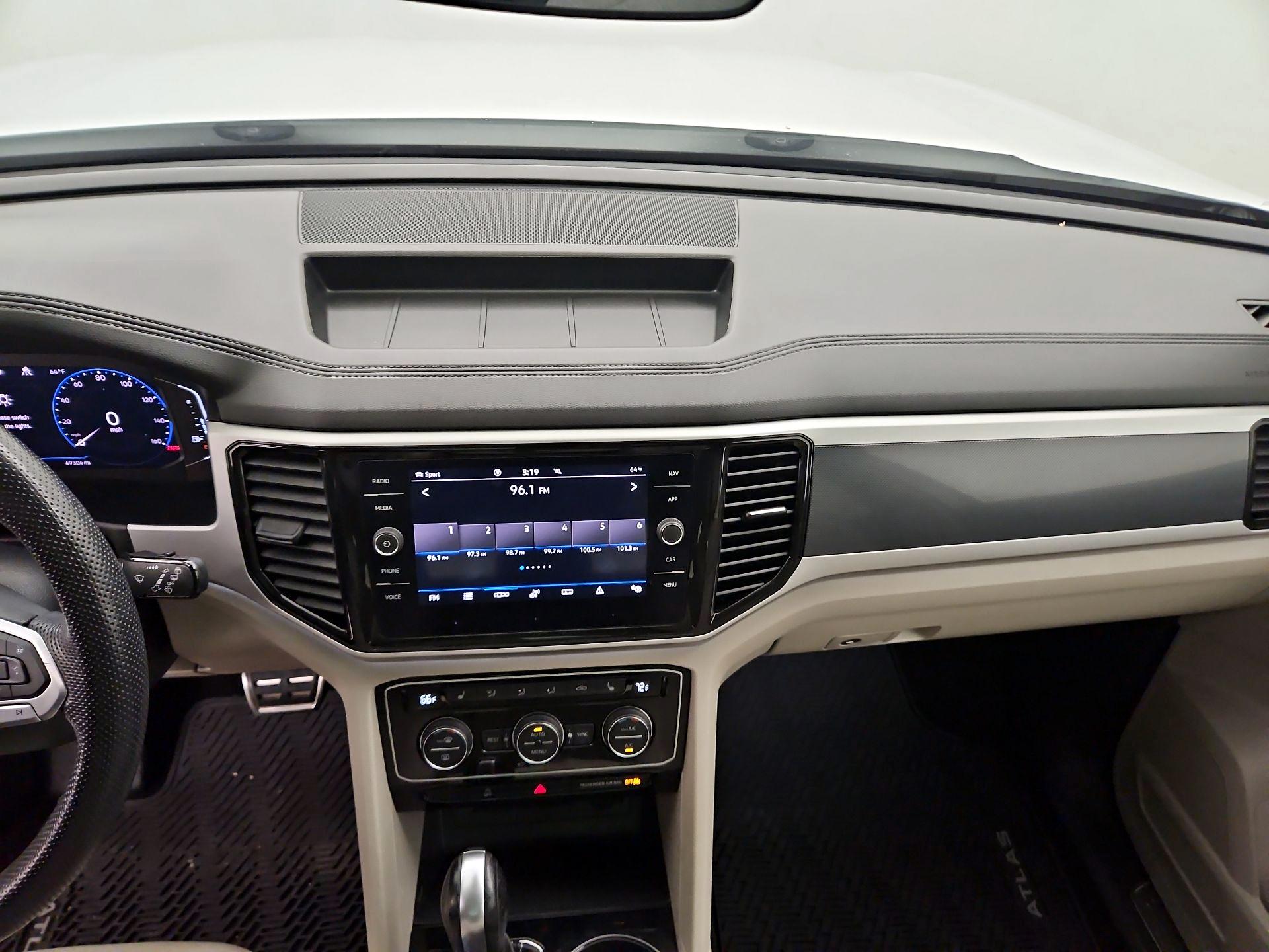 Thumbnail: 2021 Volkswagen Atlas - 9