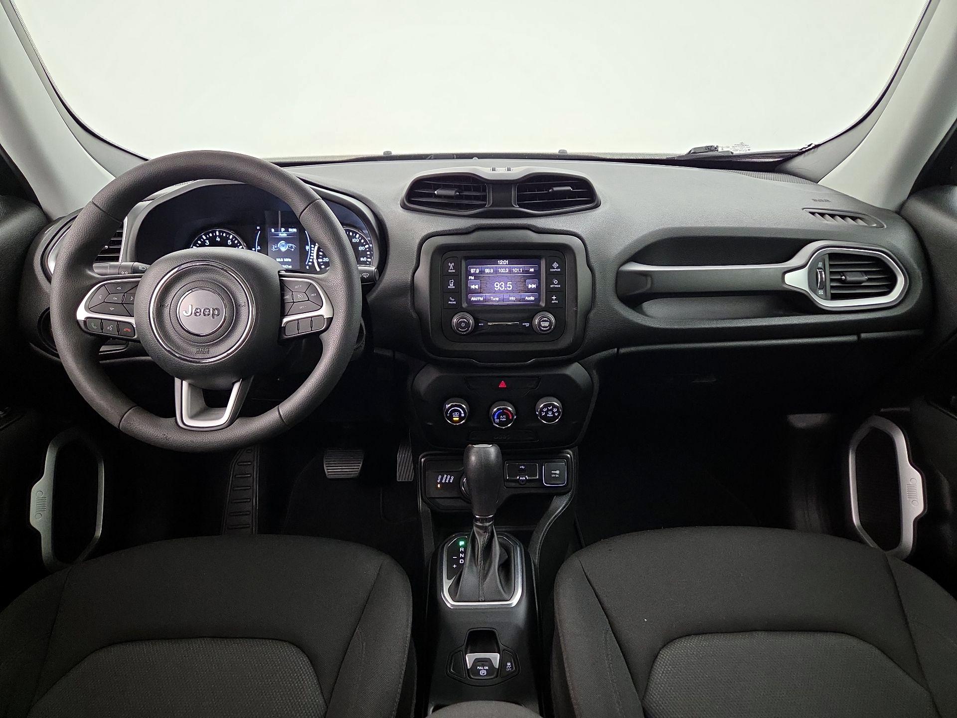 Thumbnail: 2020 Jeep Renegade - 9