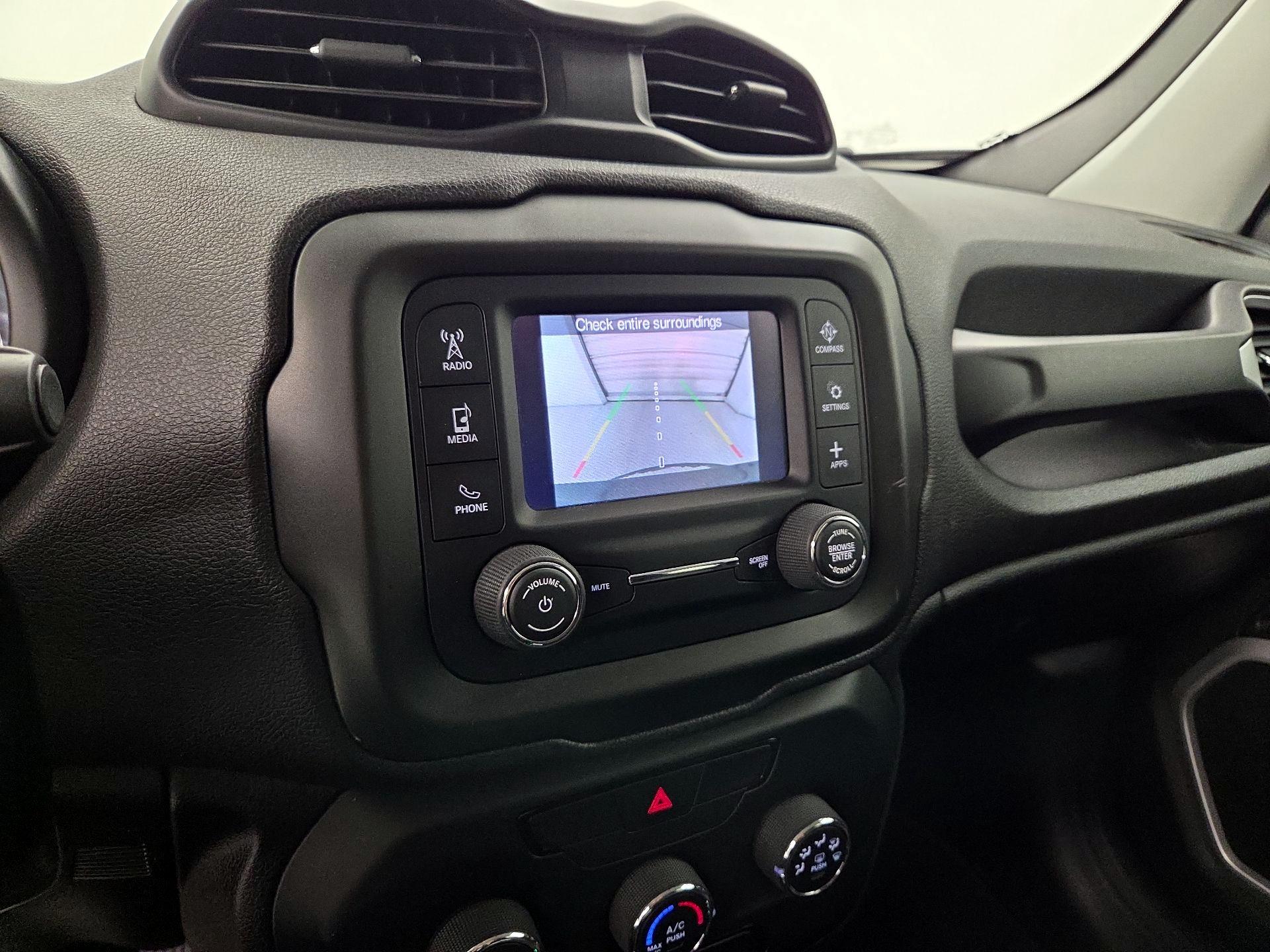 Thumbnail: 2020 Jeep Renegade - 14