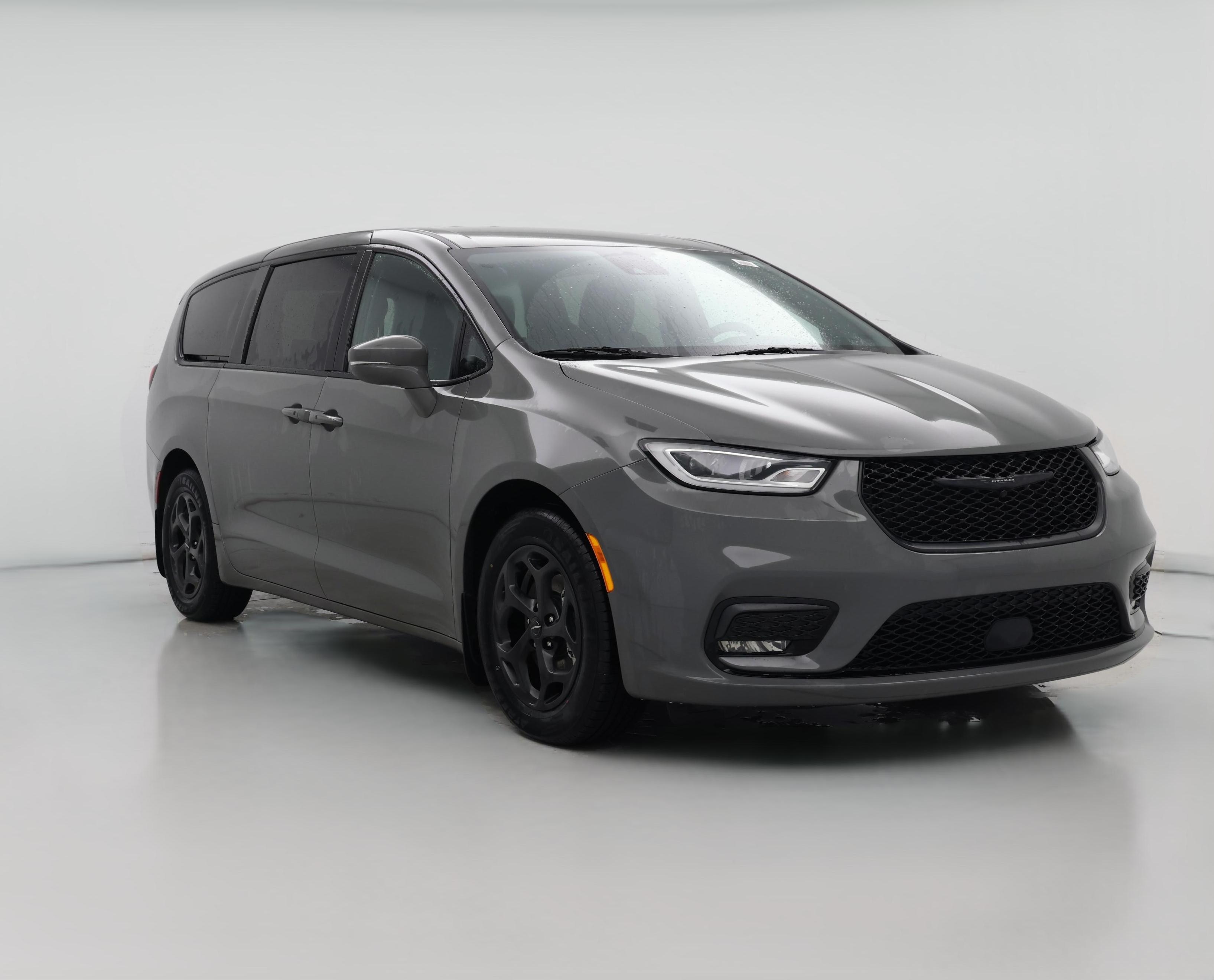 Thumbnail: 2022 Chrysler Pacifica - 1