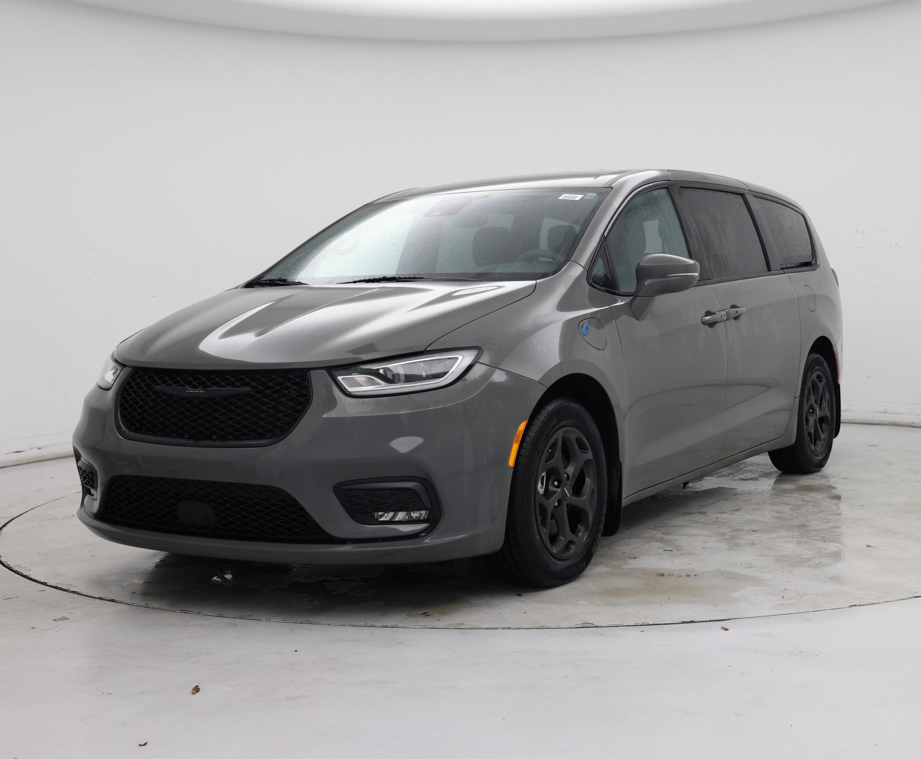 Thumbnail: 2022 Chrysler Pacifica - 4