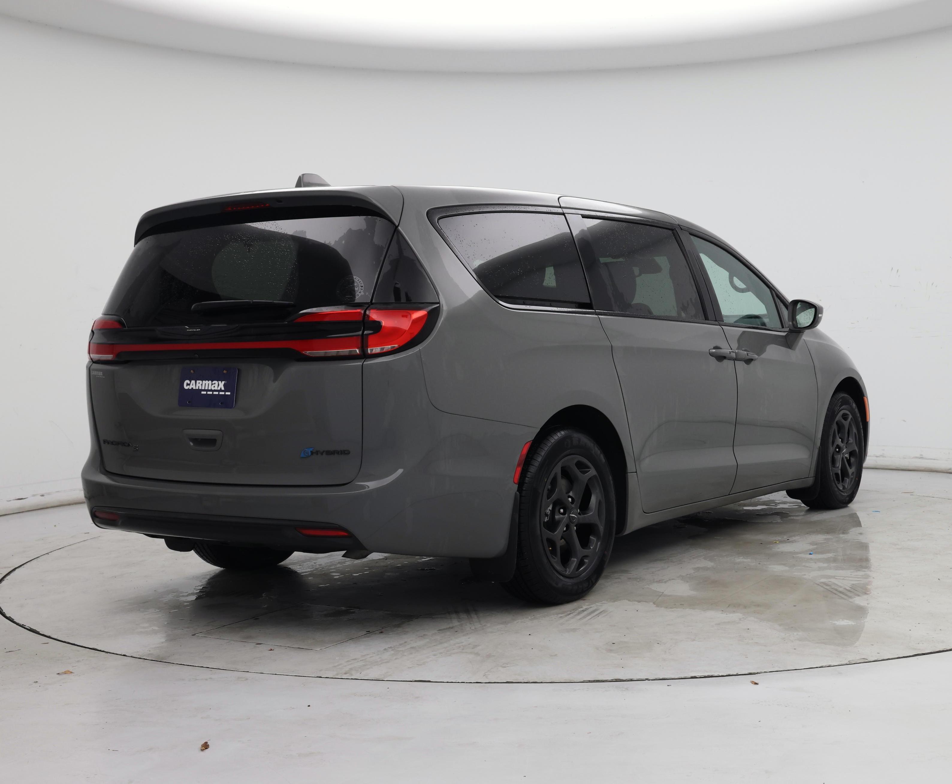 Thumbnail: 2022 Chrysler Pacifica - 8