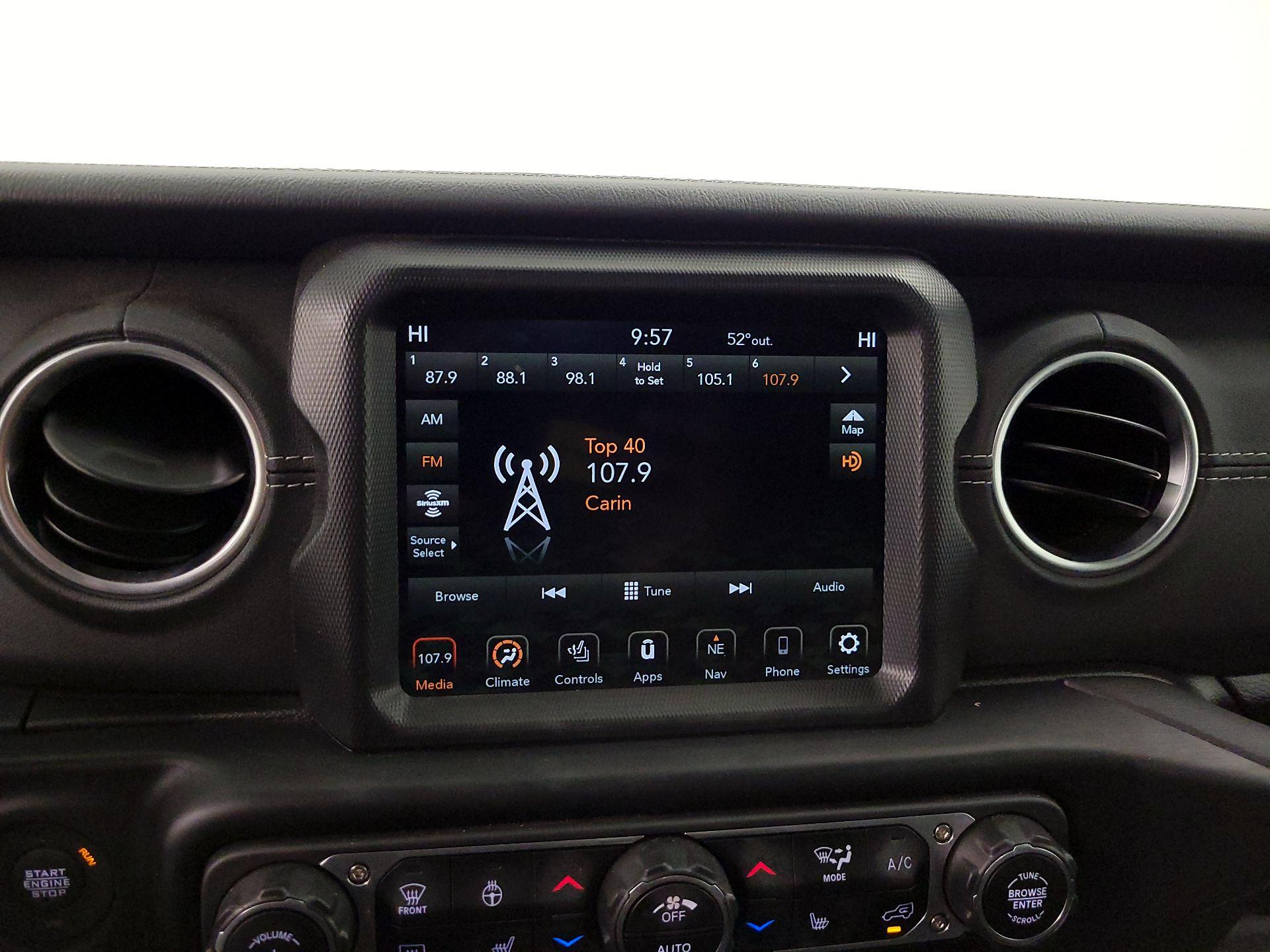 Thumbnail: 2022 Jeep Wrangler - 15