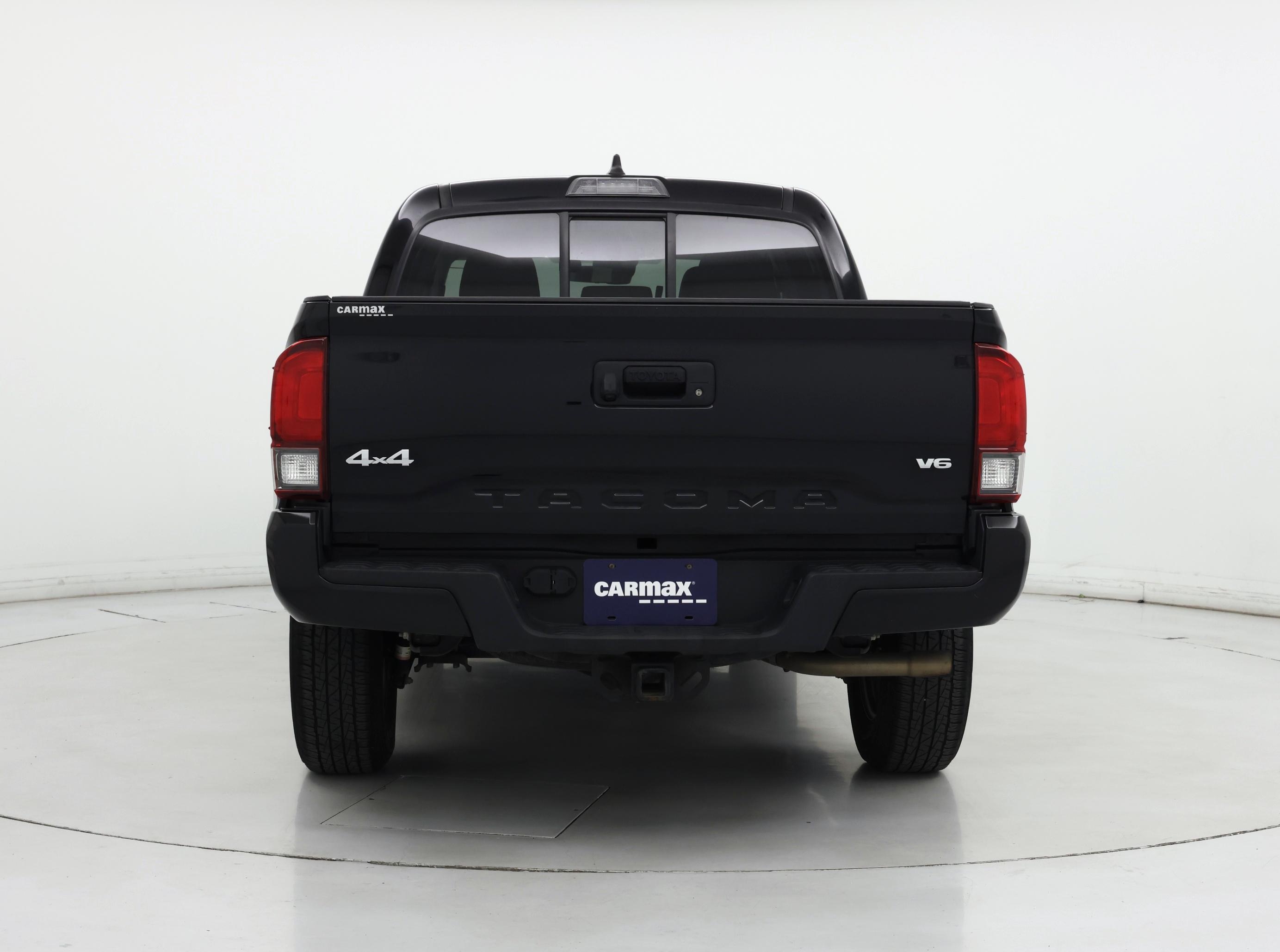 Thumbnail: 2022 Toyota Tacoma - 6