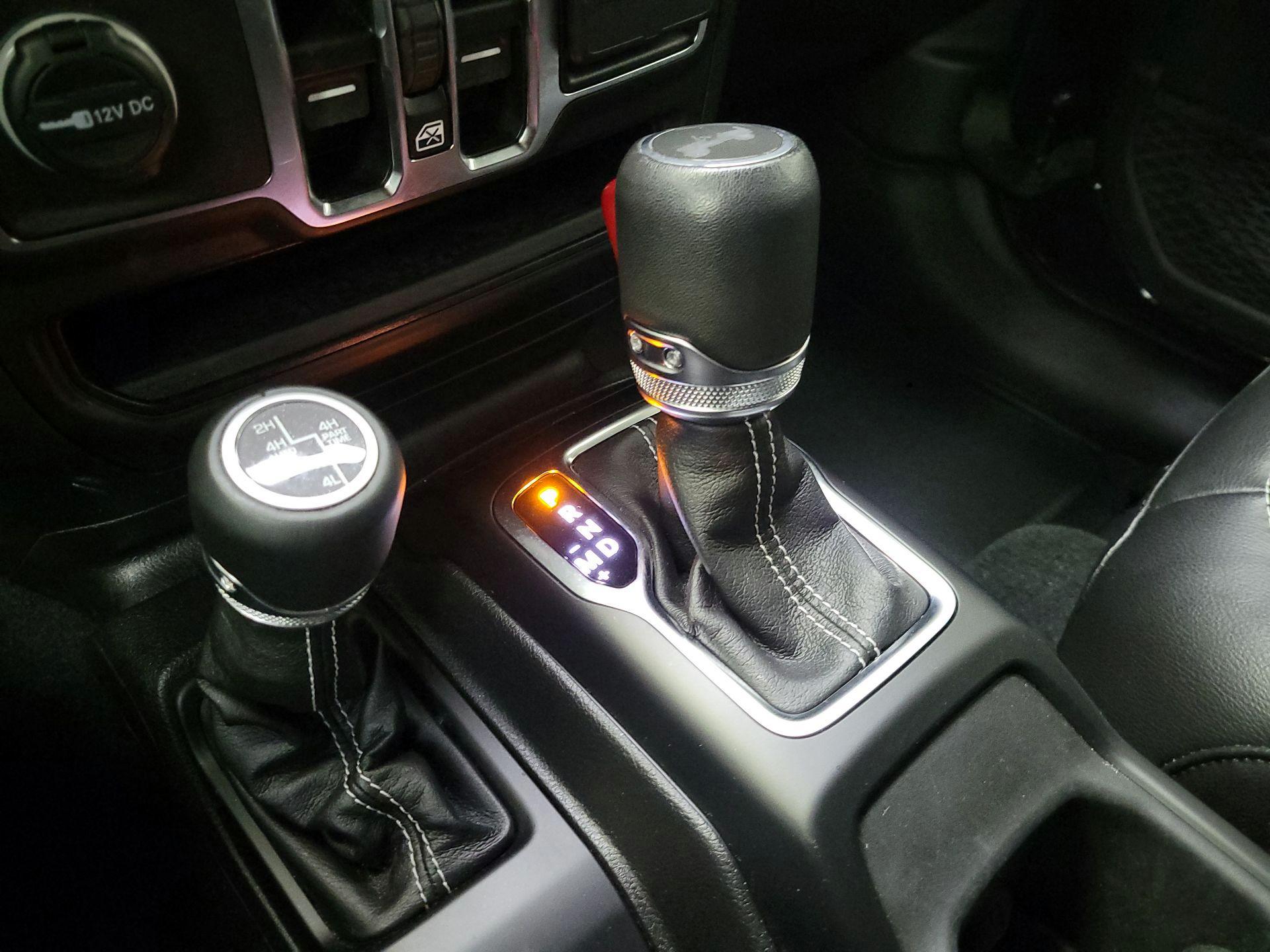 Thumbnail: 2023 Jeep Wrangler - 18