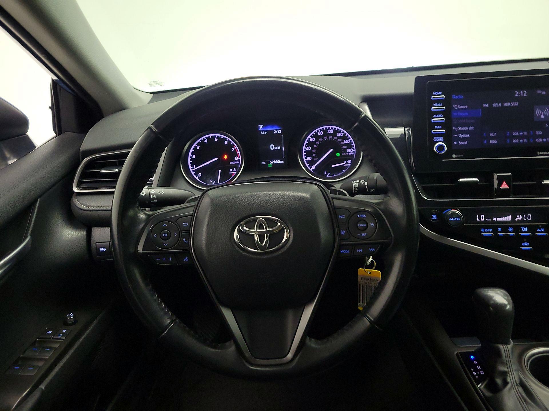 Thumbnail: 2023 Toyota Camry - 10