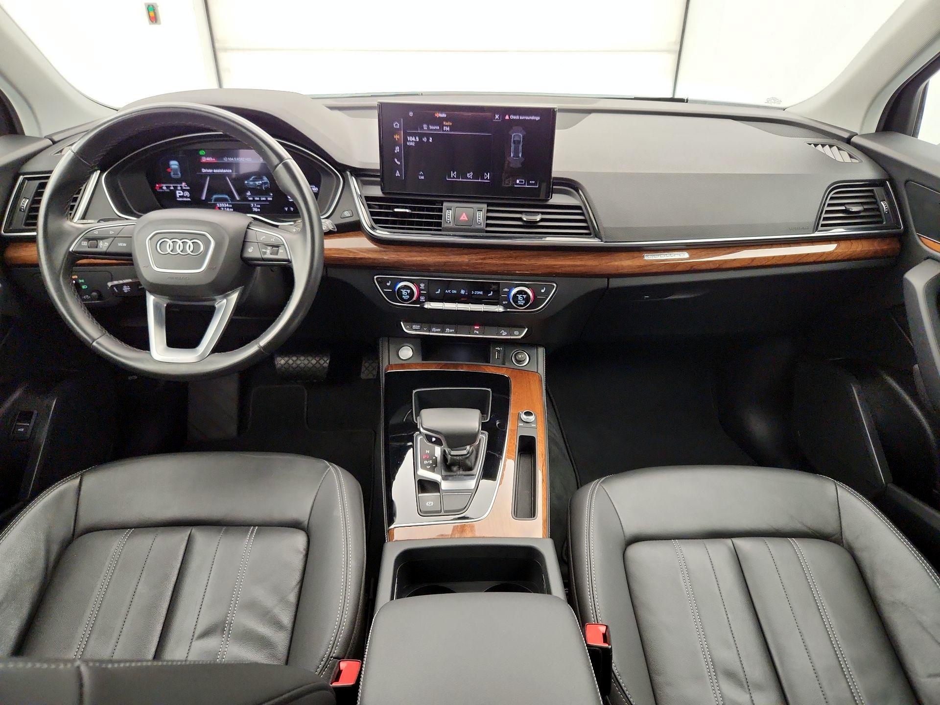 Thumbnail: 2022 Audi Q5 - 9