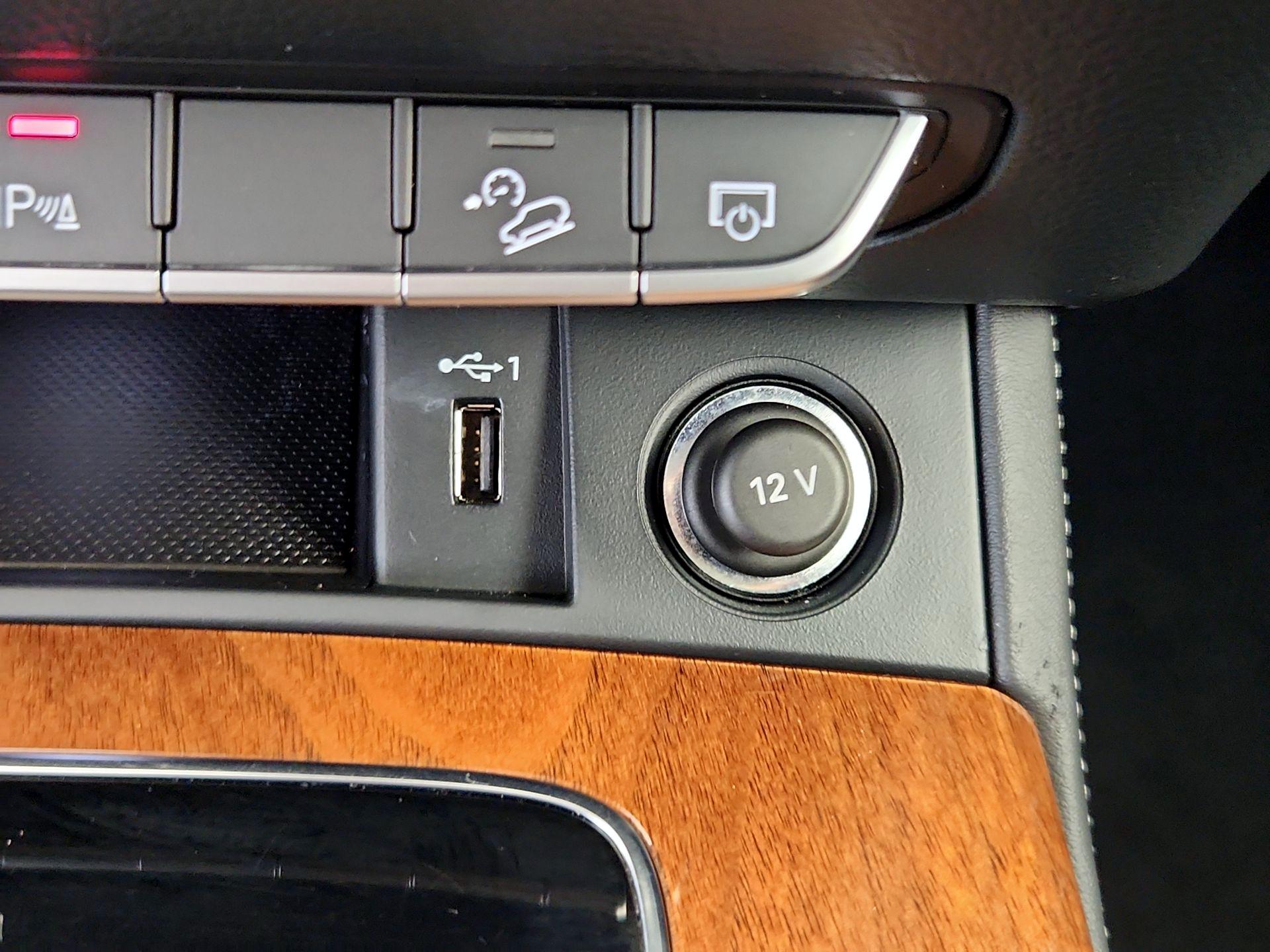 Thumbnail: 2022 Audi Q5 - 18