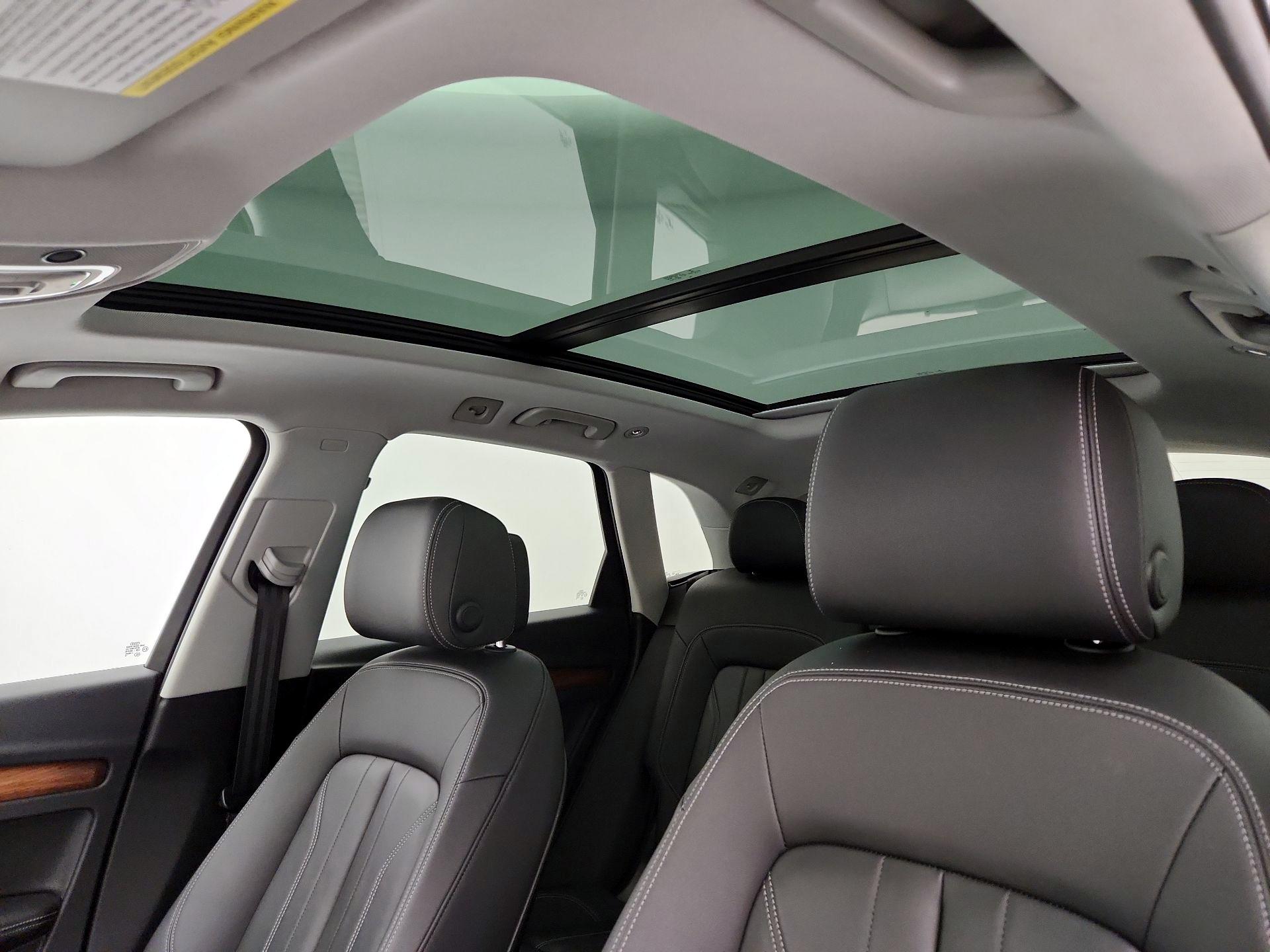 Thumbnail: 2022 Audi Q5 - 19