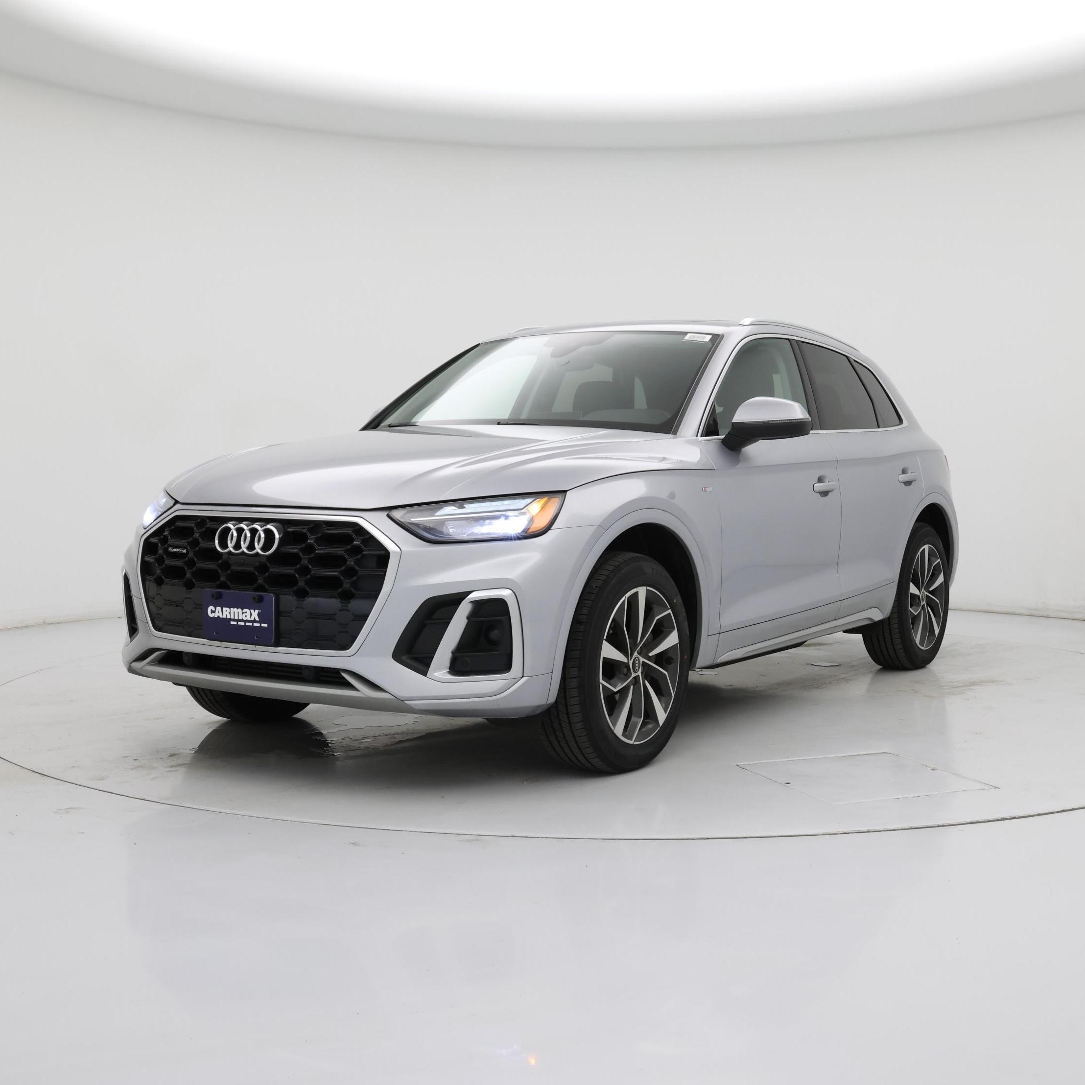 Thumbnail: 2022 Audi Q5 - 4