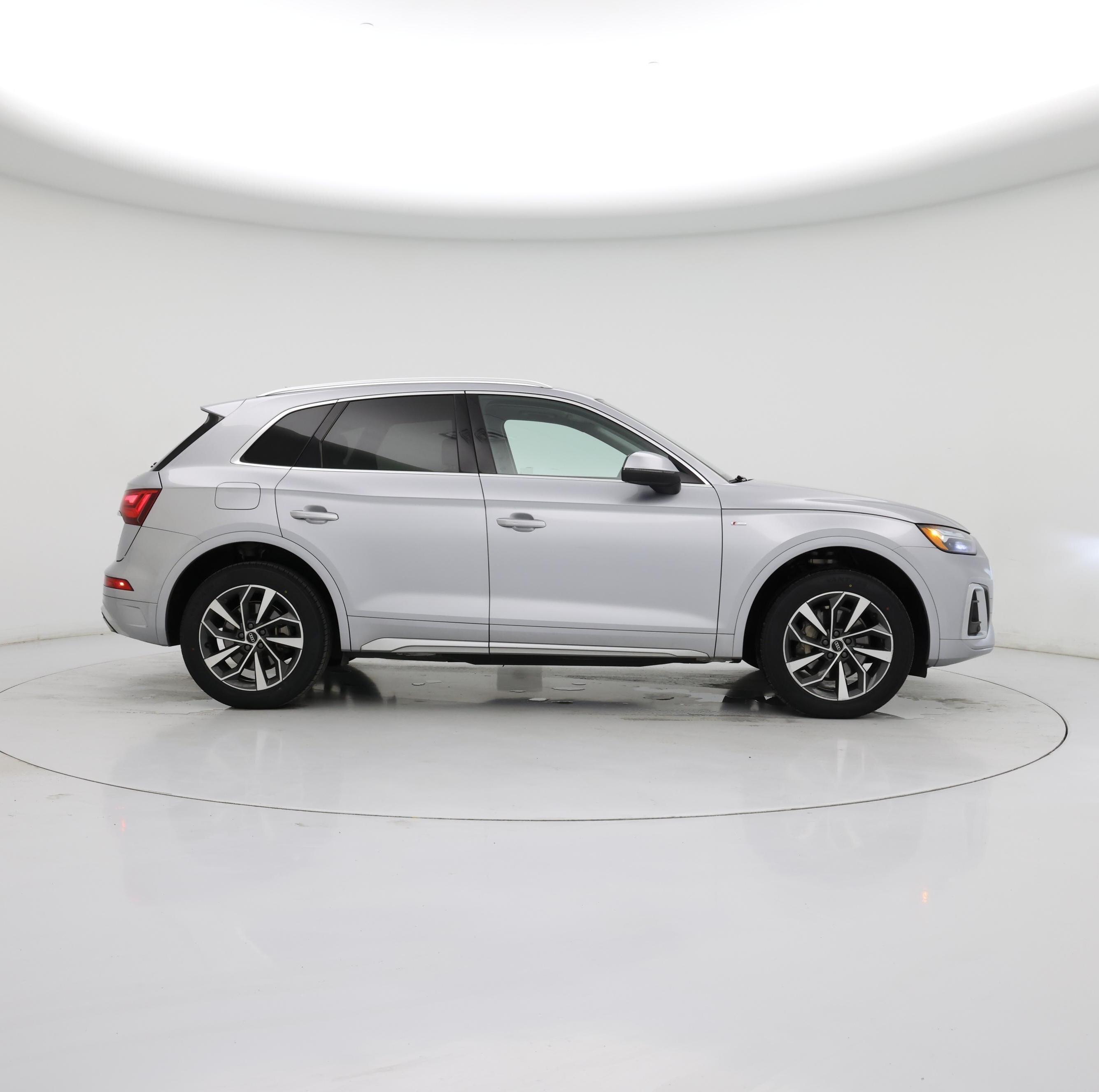 Thumbnail: 2022 Audi Q5 - 7